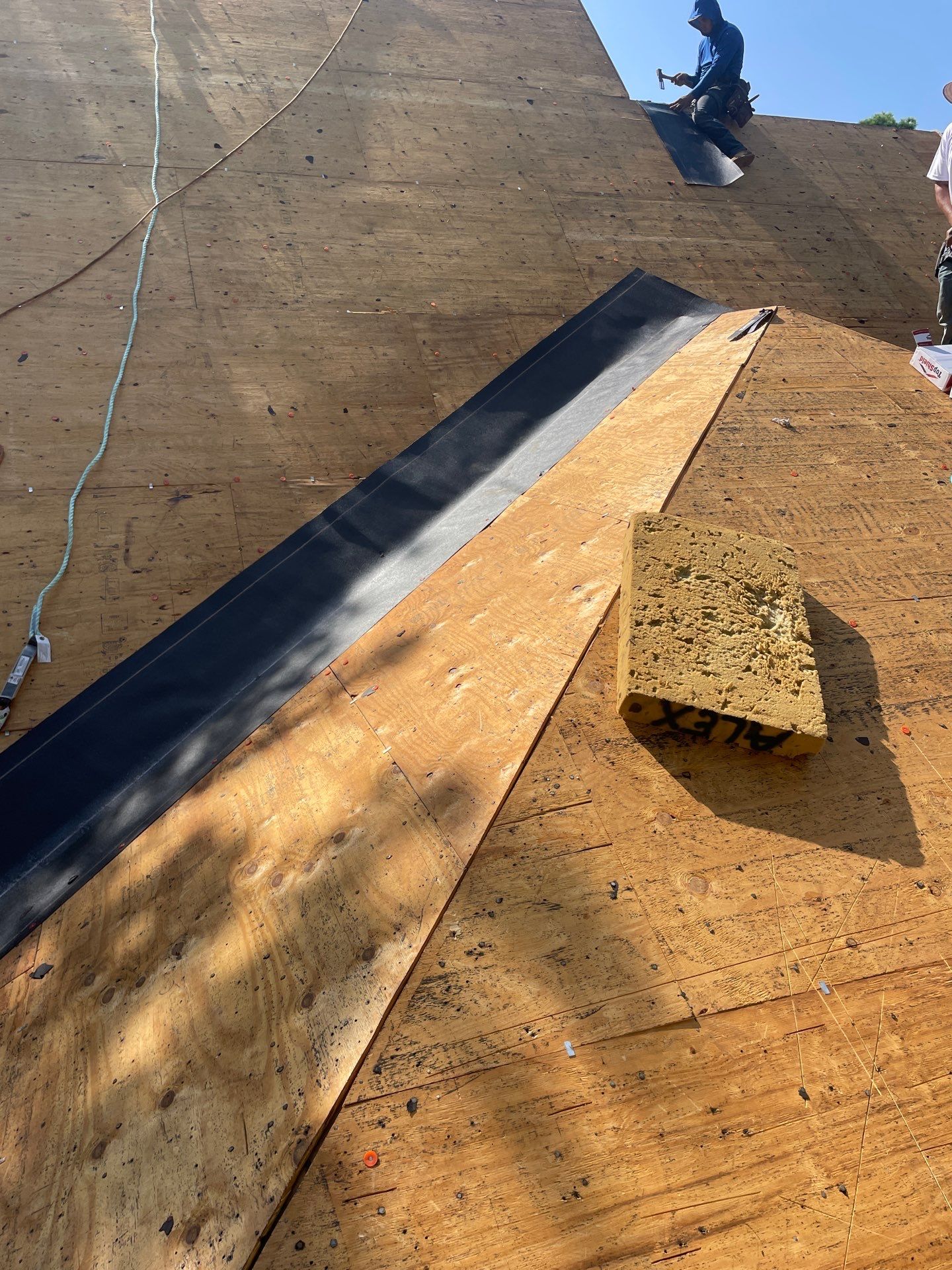 Roof Installation Houston by Roof Repair Company