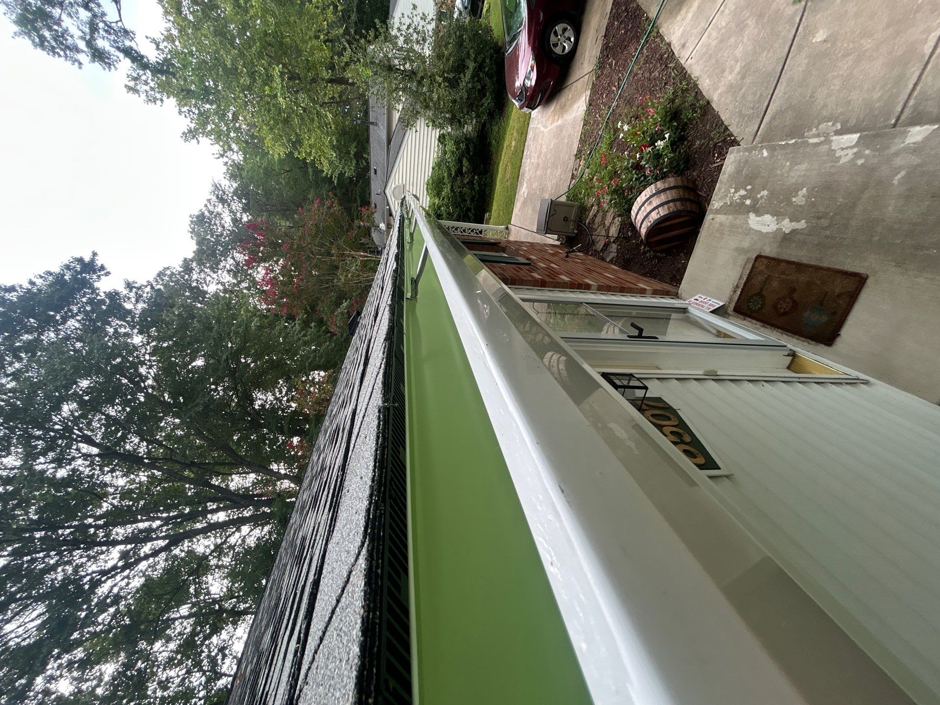 Springfield : with CertainTeed Landmark Pro in Max Def Cobblestone Gray  by RM Banning, Inc.