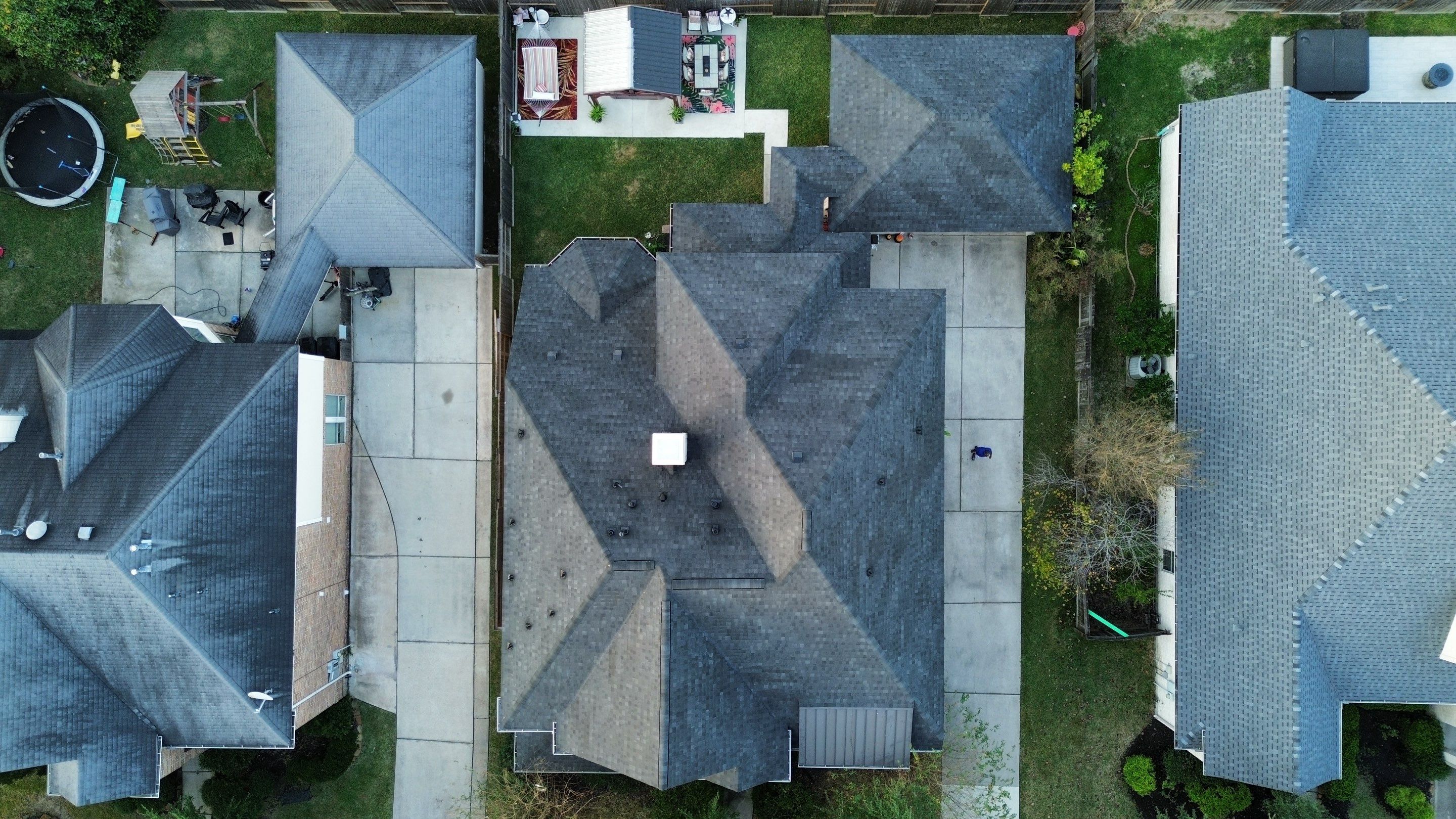 Houston Roof Install by Modern BYLT Roofing & Construction
