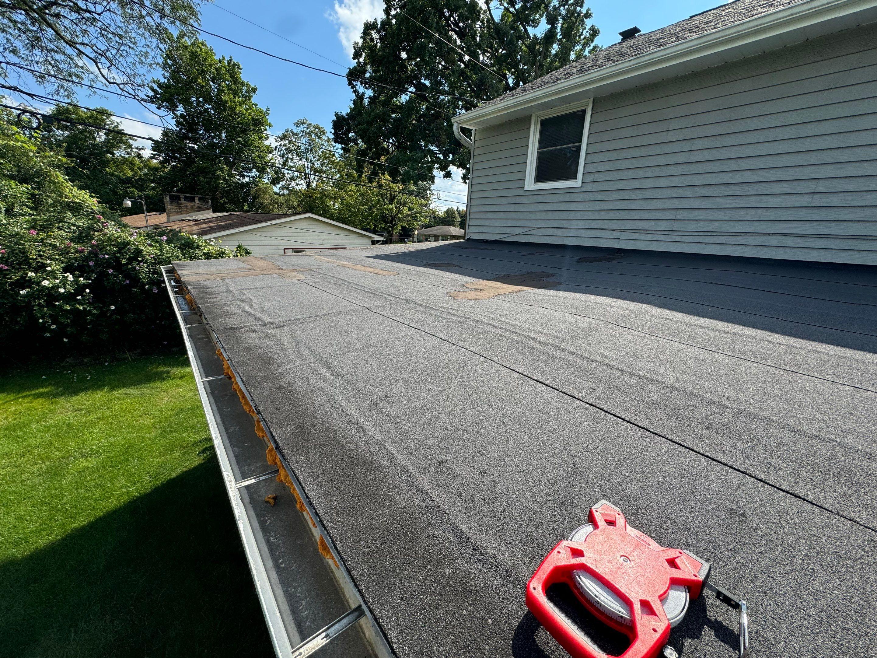 Residential Flat Roof using EPDM by GRACCO