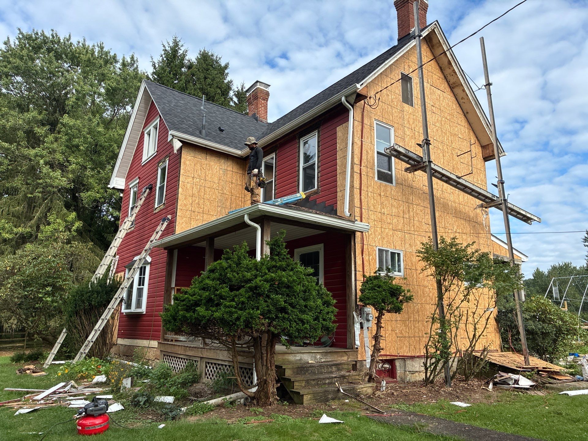 Full House Siding Renovation and Exterior Repairs in Valencia, Pennsylvania by Ideal Siding Pittsburgh