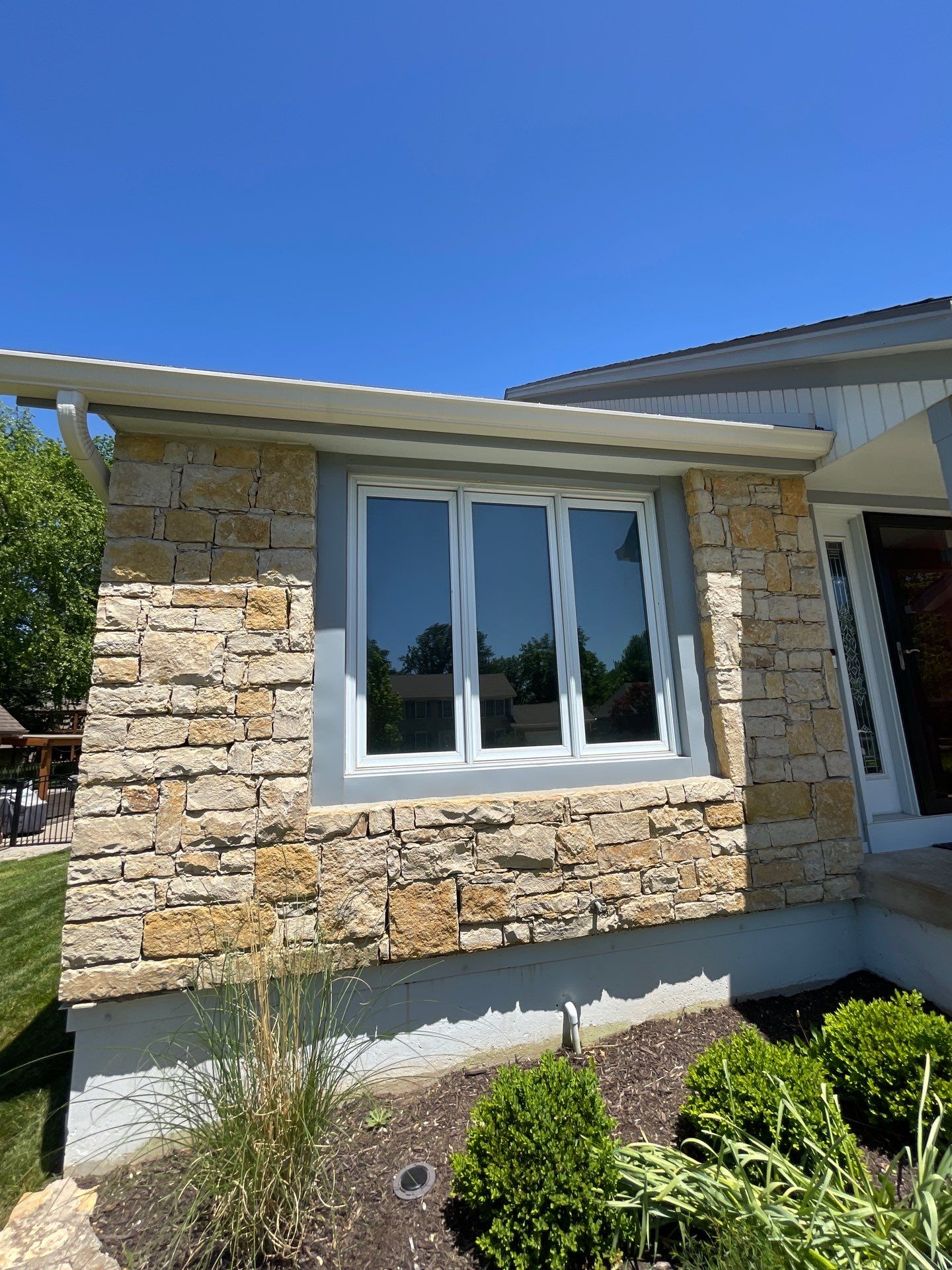 James Hardie siding in Overland park  by EEC  Windows, Siding & Roofing 