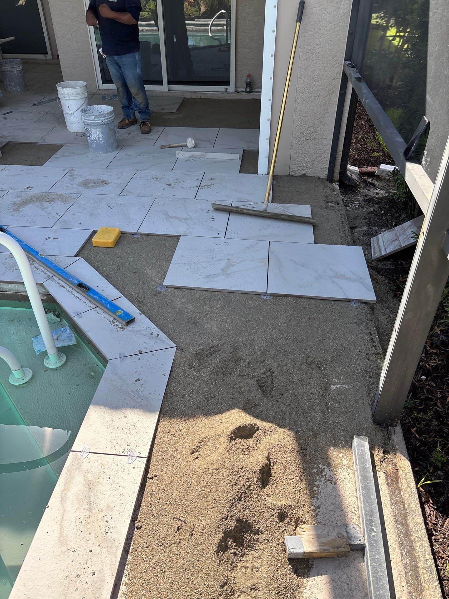 Porcelain Pool Deck - Colonial Country Club by Old Town Pavers Llc