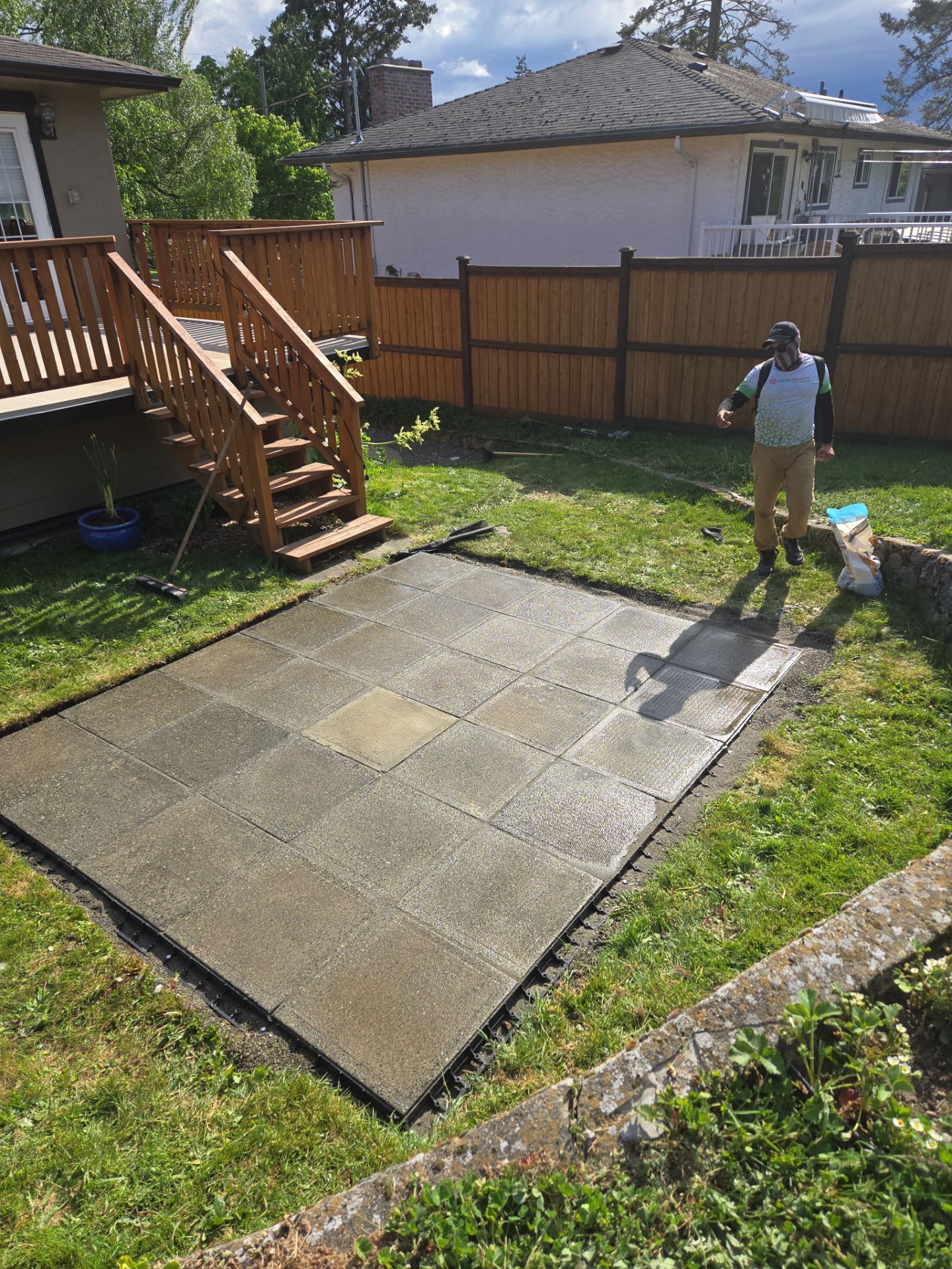 Paver Reinstallation and Restoration – Drainage and Aesthetic Enhancement by Habanero Garden and Exterior Care