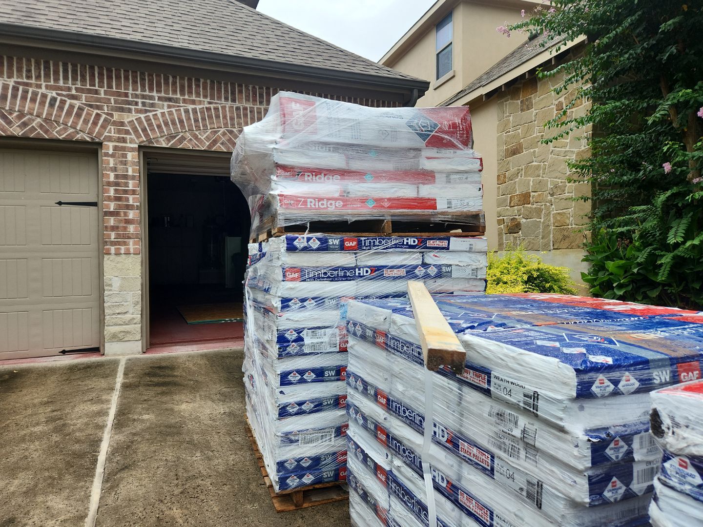 Austin Residential Roof Installation with GAF Shingles and Radiant Barrier by RoofsOnly.com