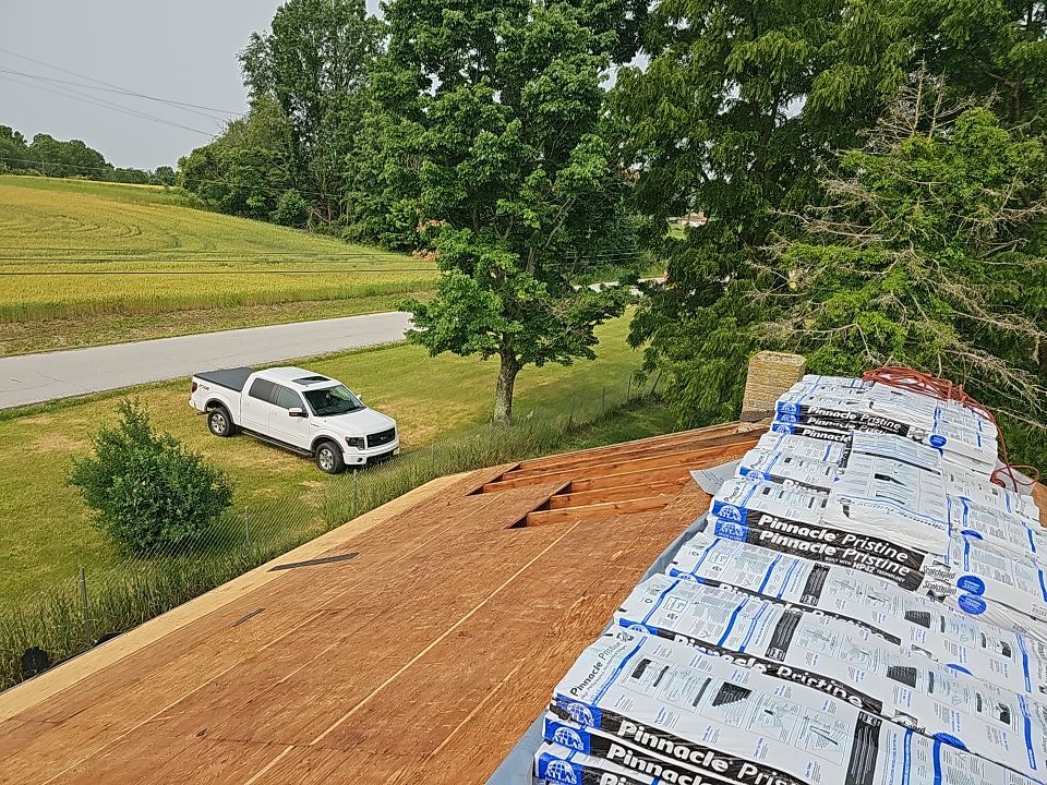 ATLAS PINNACLE HP W/SCOTCHGARD COLOR: BLACK SHADOW by Eagle Eye Roofing