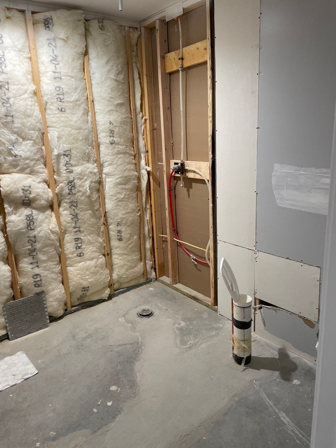 Rain Glass Shower by Footprints Floors of East Atlanta