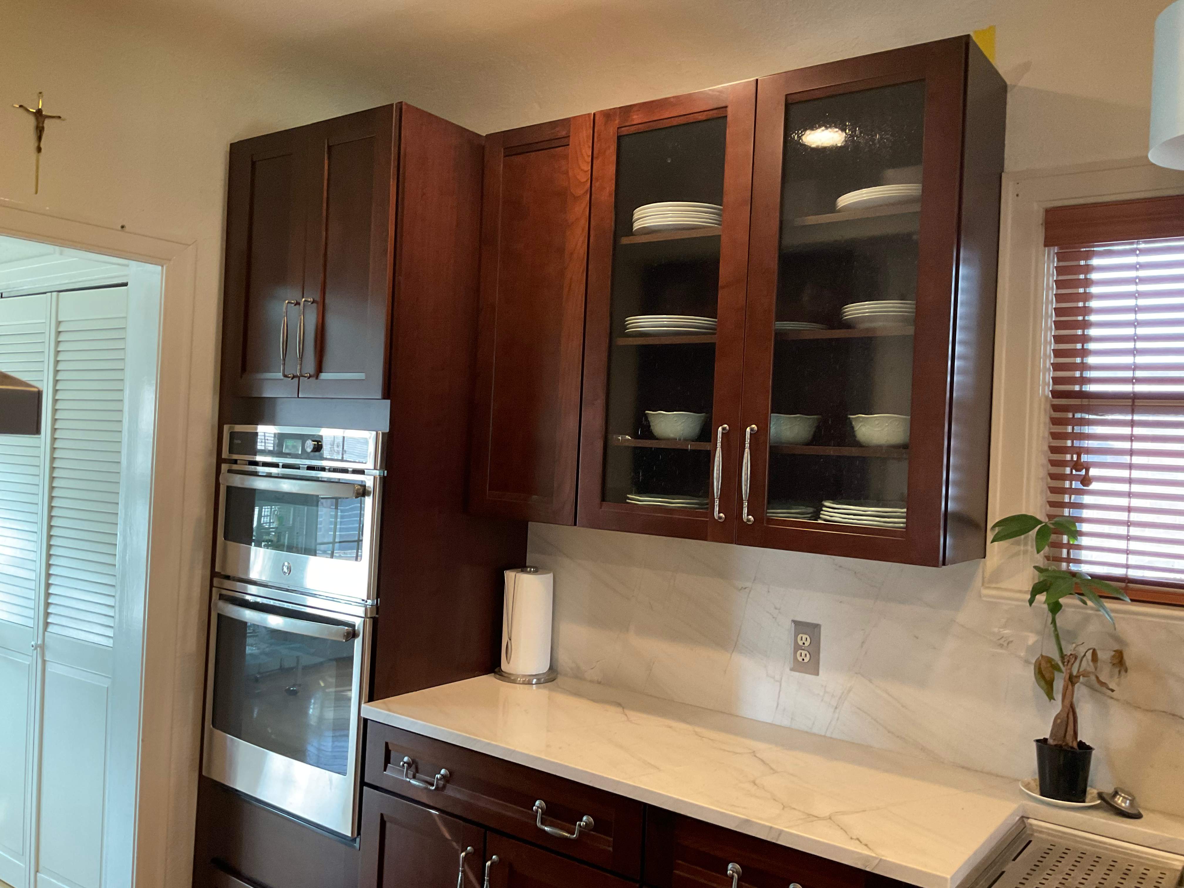 San Antonio Kitchen and Bathroom Remodel Featuring Marble-Patterned Tiles by Mena stone surfaces