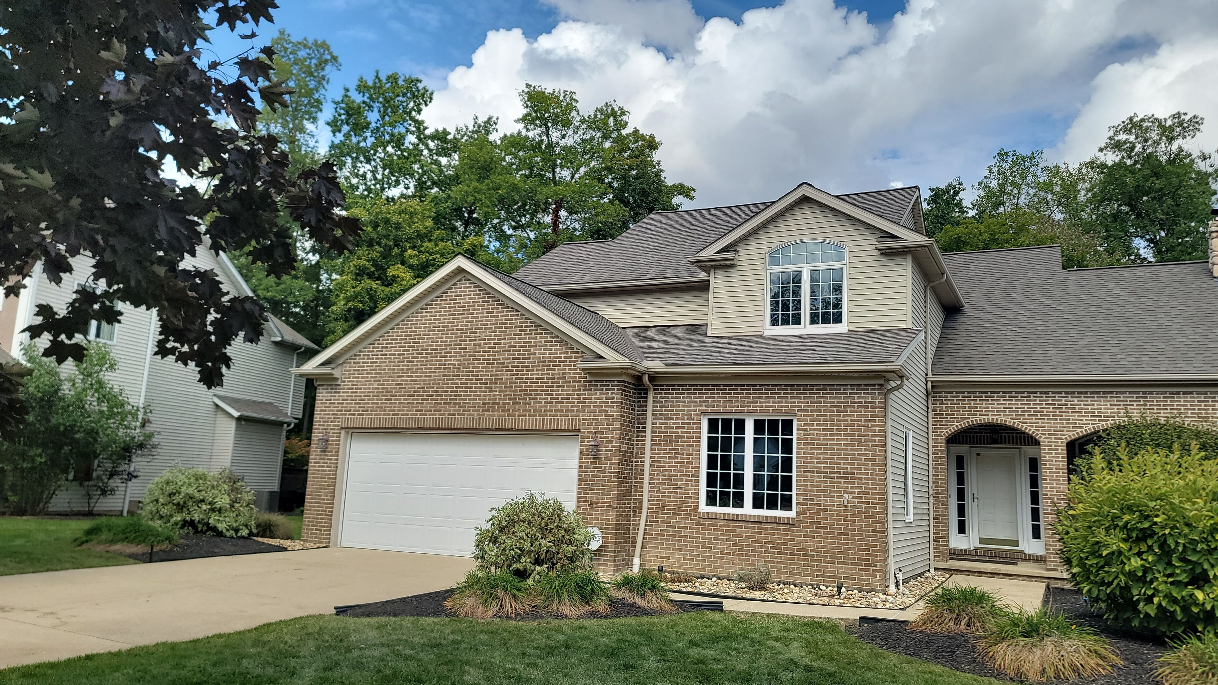 Atlas Pinnacle, Color, Weathered Wood,  Drip Edge, Color, Wicker by Eagle Eye Roofing