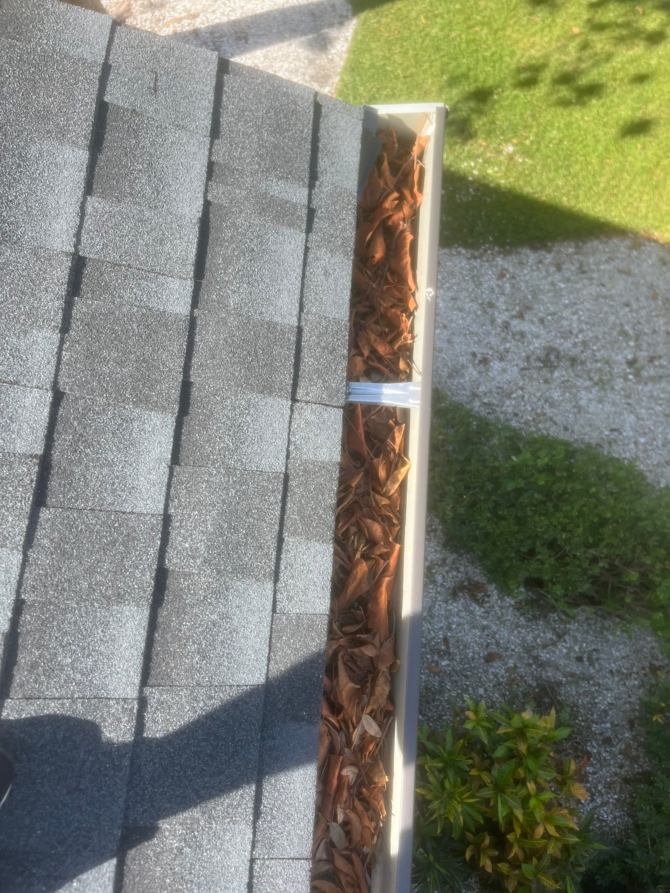 Professional Gutter Cleaning in Fort Myers FL by Gutter Professors
