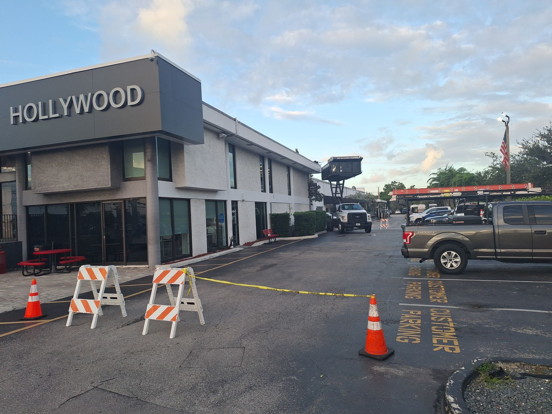 COMMERCIAL REROOF GAF TPO EVERGUARD 60 MIL SMOOTH WITH 1-1/2" INSULATION by Earl W. Johnston Roofing