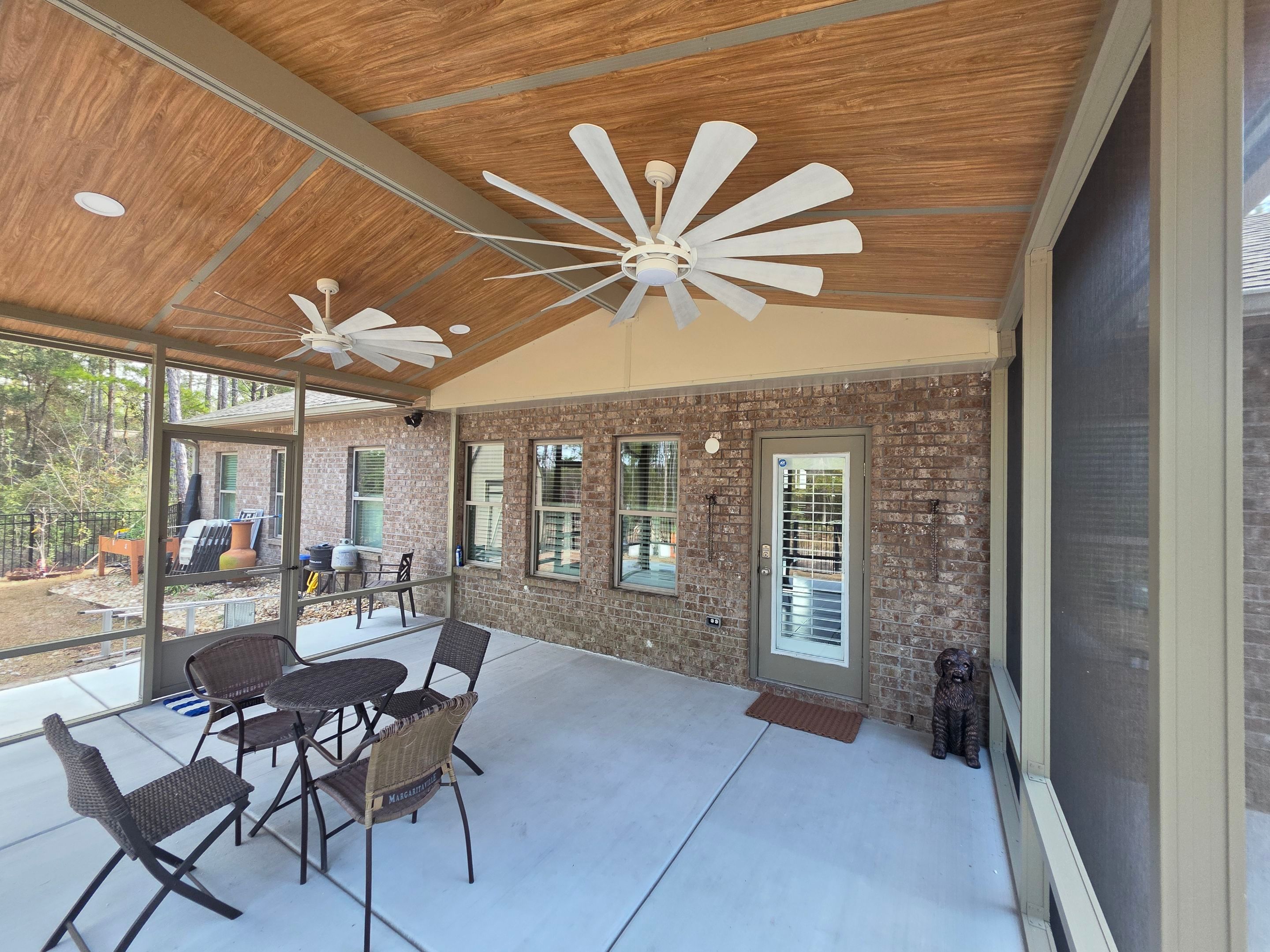 Titan Sunrooms featured photo.