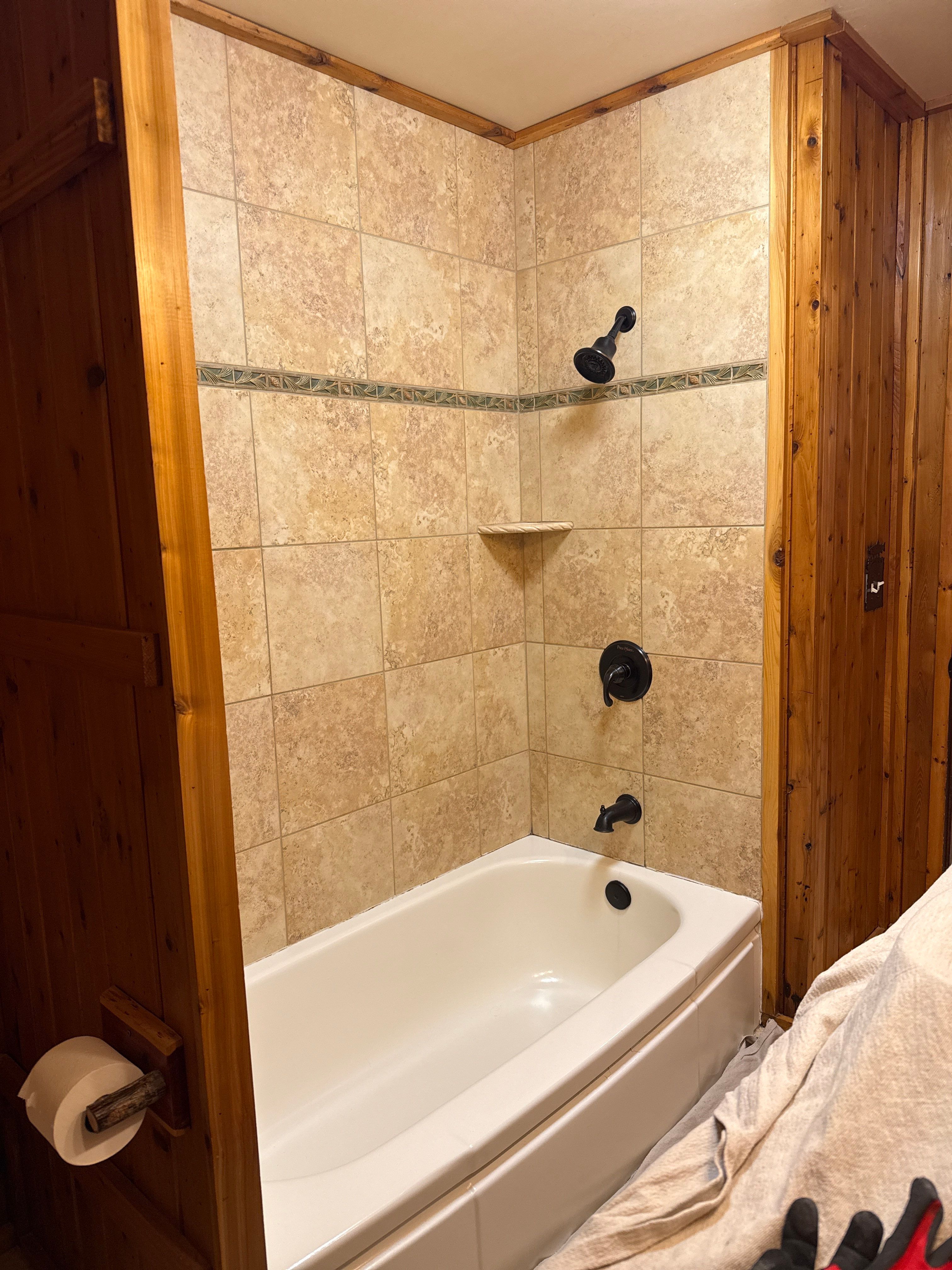 Traverse City Complete Jacuzzi Bath and Shower Remodel by Rainbow Seamless Systems