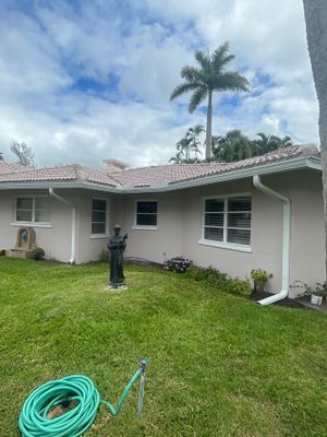 Box Corner K-Style 6-inch Seamless Gutter in Sarasota FL