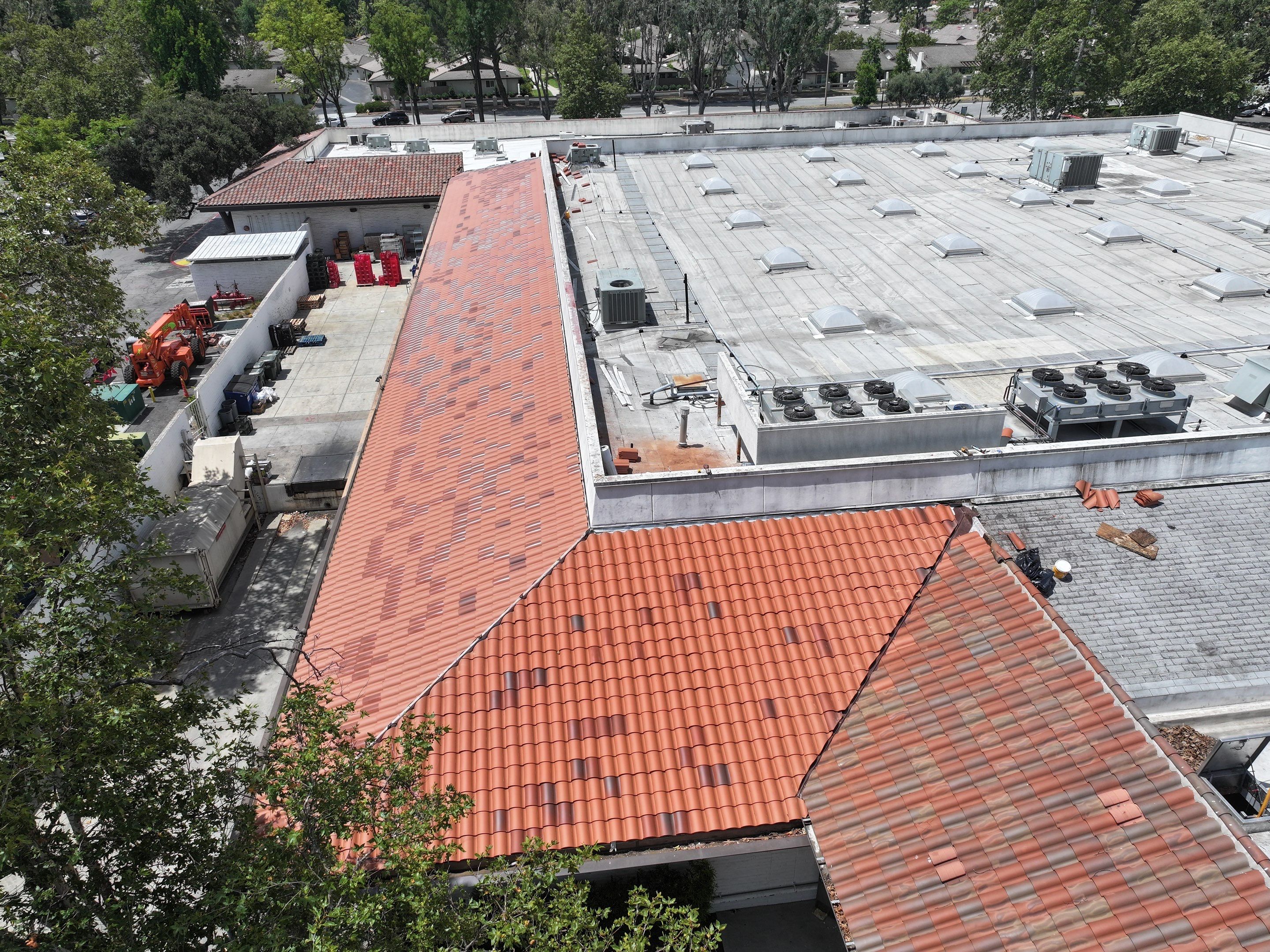 Regency Westlake Shopping Center  by Sanchez Single Ply Roofing