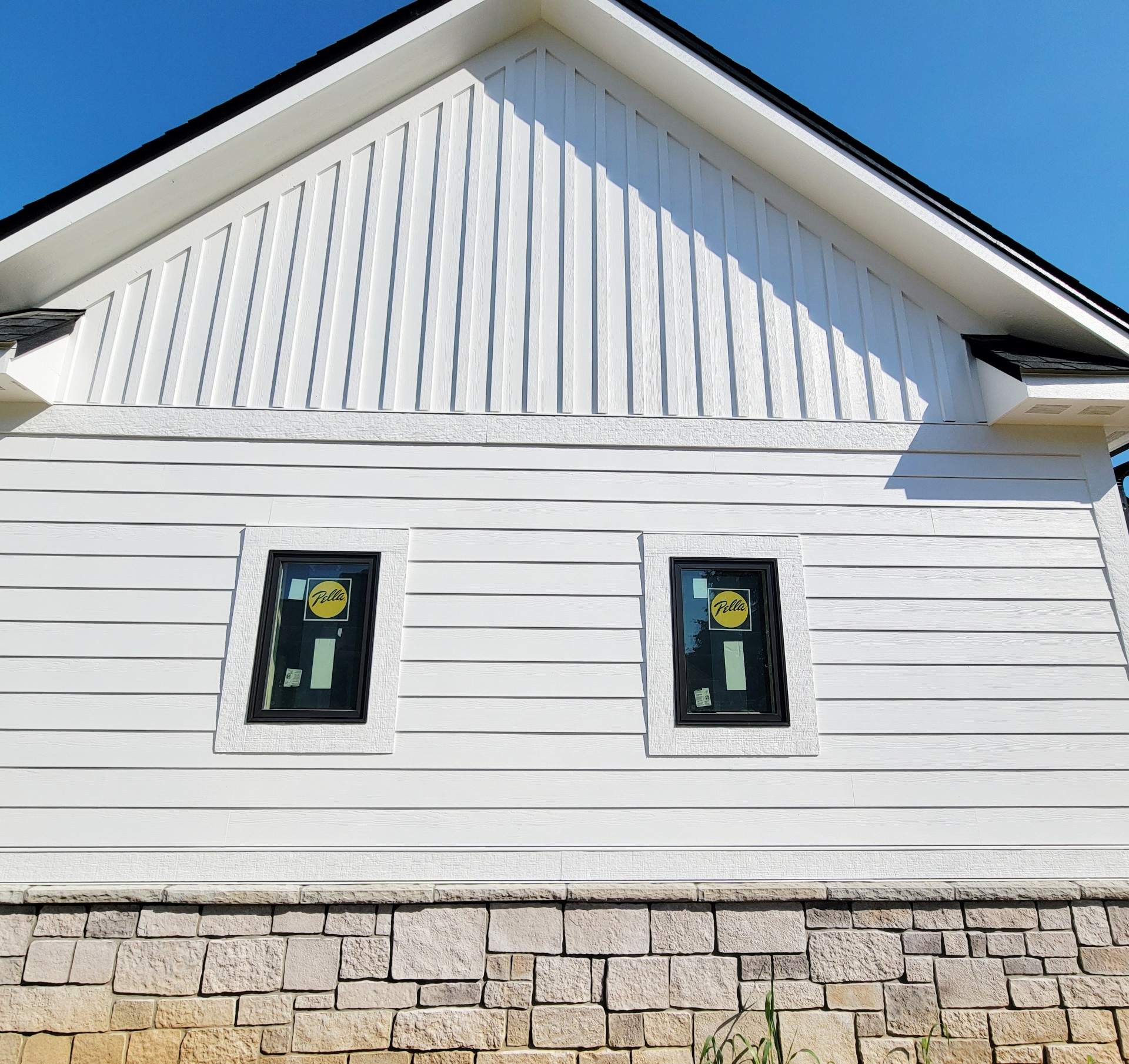 Toebben 25-3/Ledgestone Way by Pella Windows & Doors