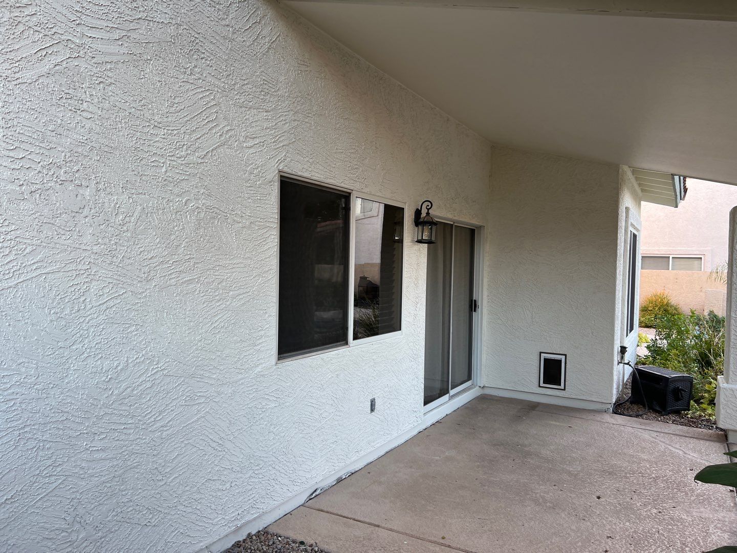 Exterior Painting using Dunn-Edwards EVERSHIELD®  by Crash of Rhinos Painting & Garage Floors