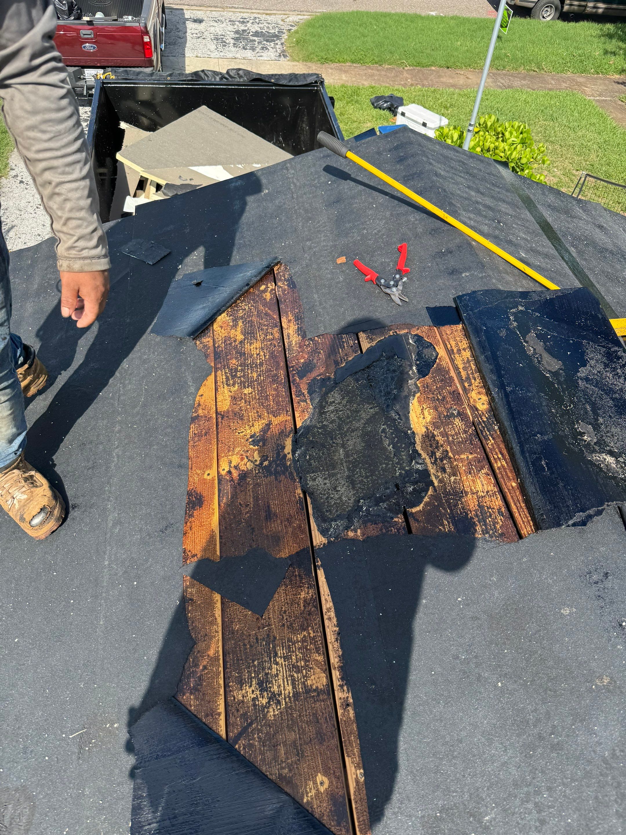 Project in St. Petersburg 33710 by Mitchell Roofing Company LLC 
