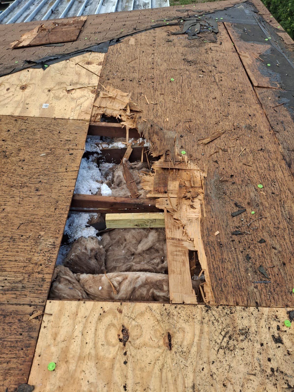 Project in St. Petersburg 33709 by Mitchell Roofing Company LLC 