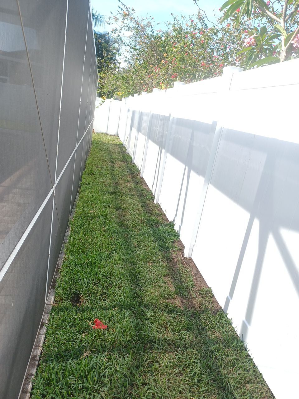 Sarasota, FL 6ft. Tall White Vinyl Privacy Fence by Asap fence and gates, LLC