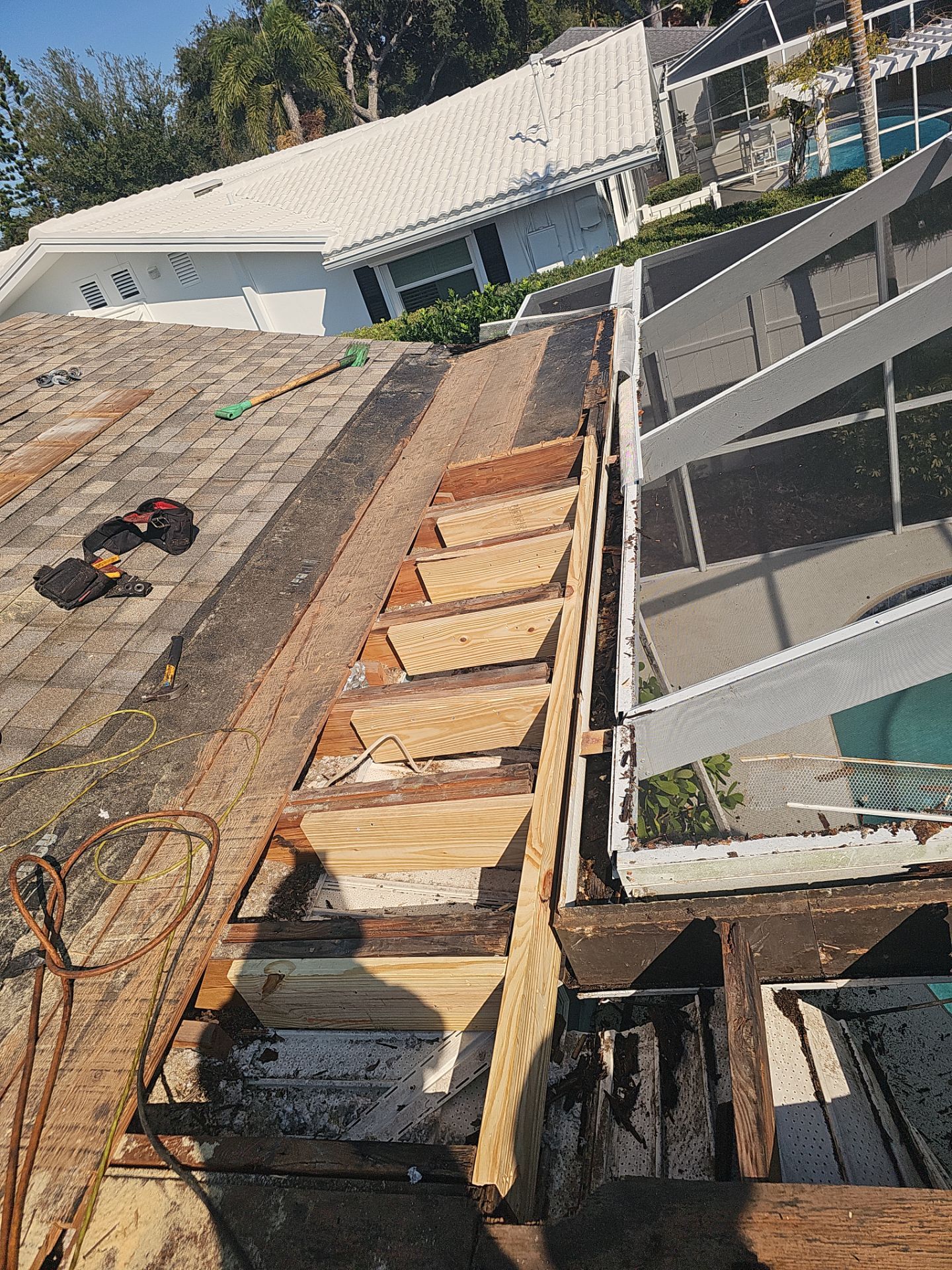 Project in Seminole 33776 by Mitchell Roofing Company LLC