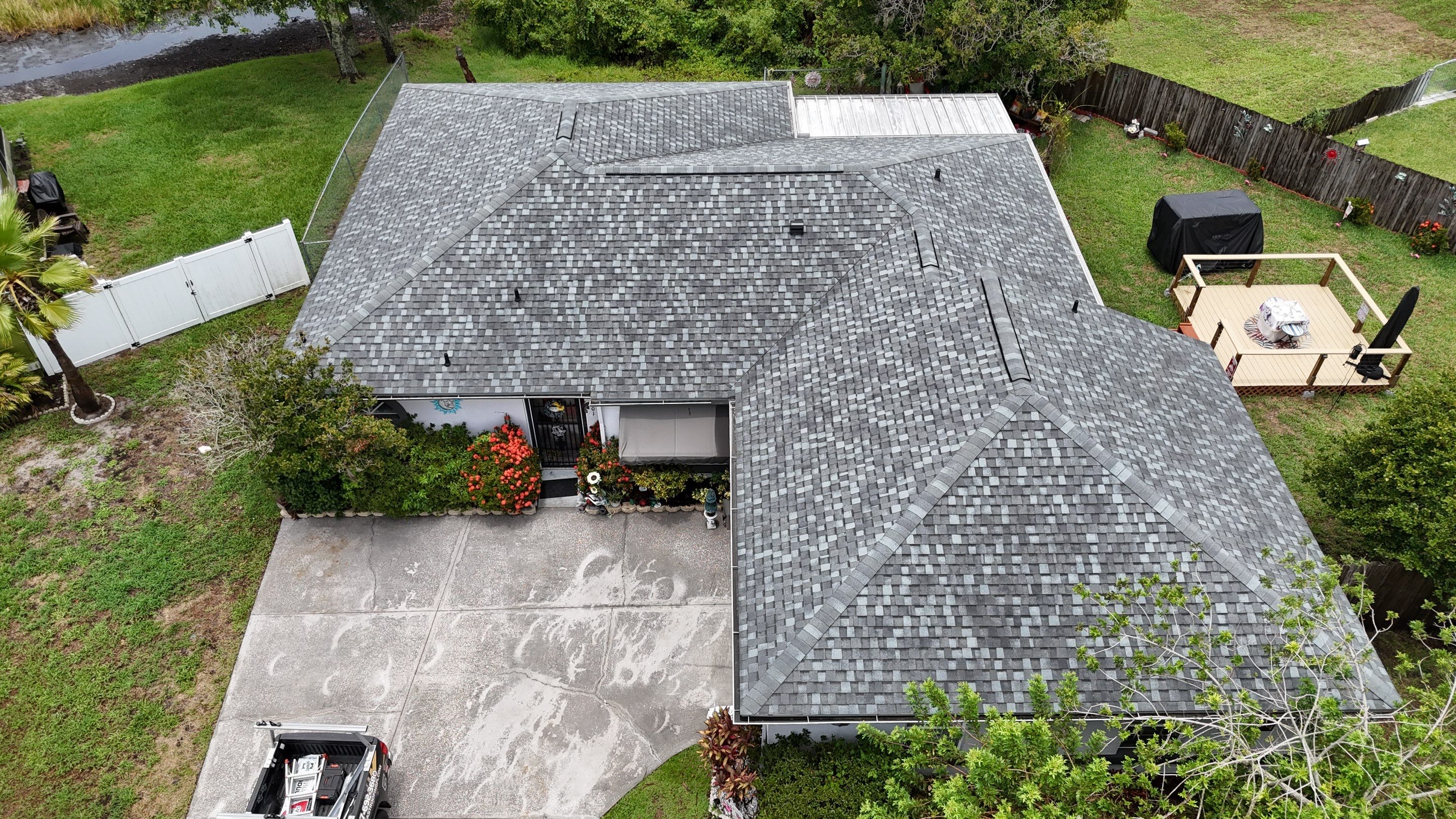 Roof Replacement in Lutz, FL by Steadfast Roofing 