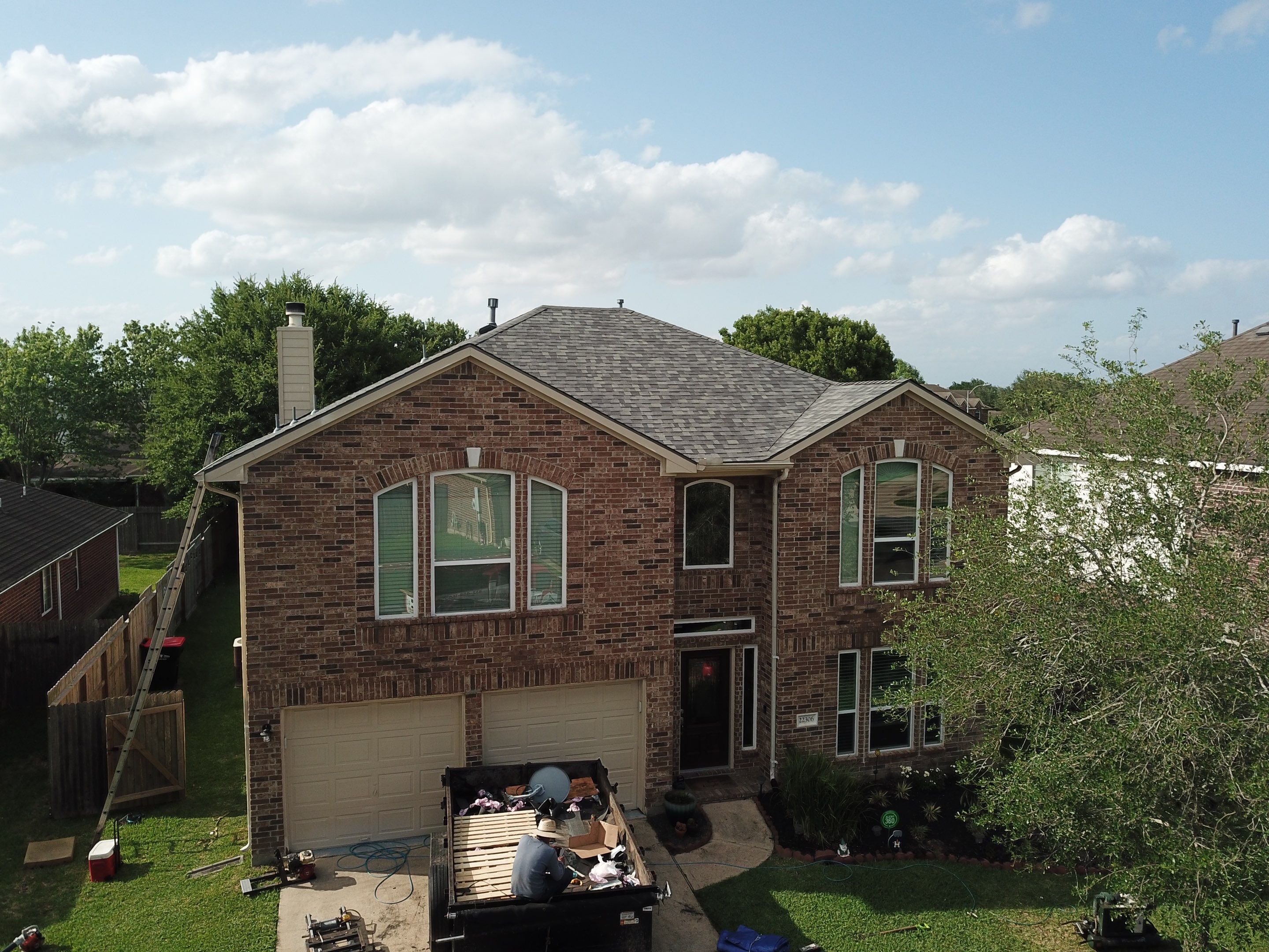 OC Duration Estate Gray by HHH Roofing & Construction