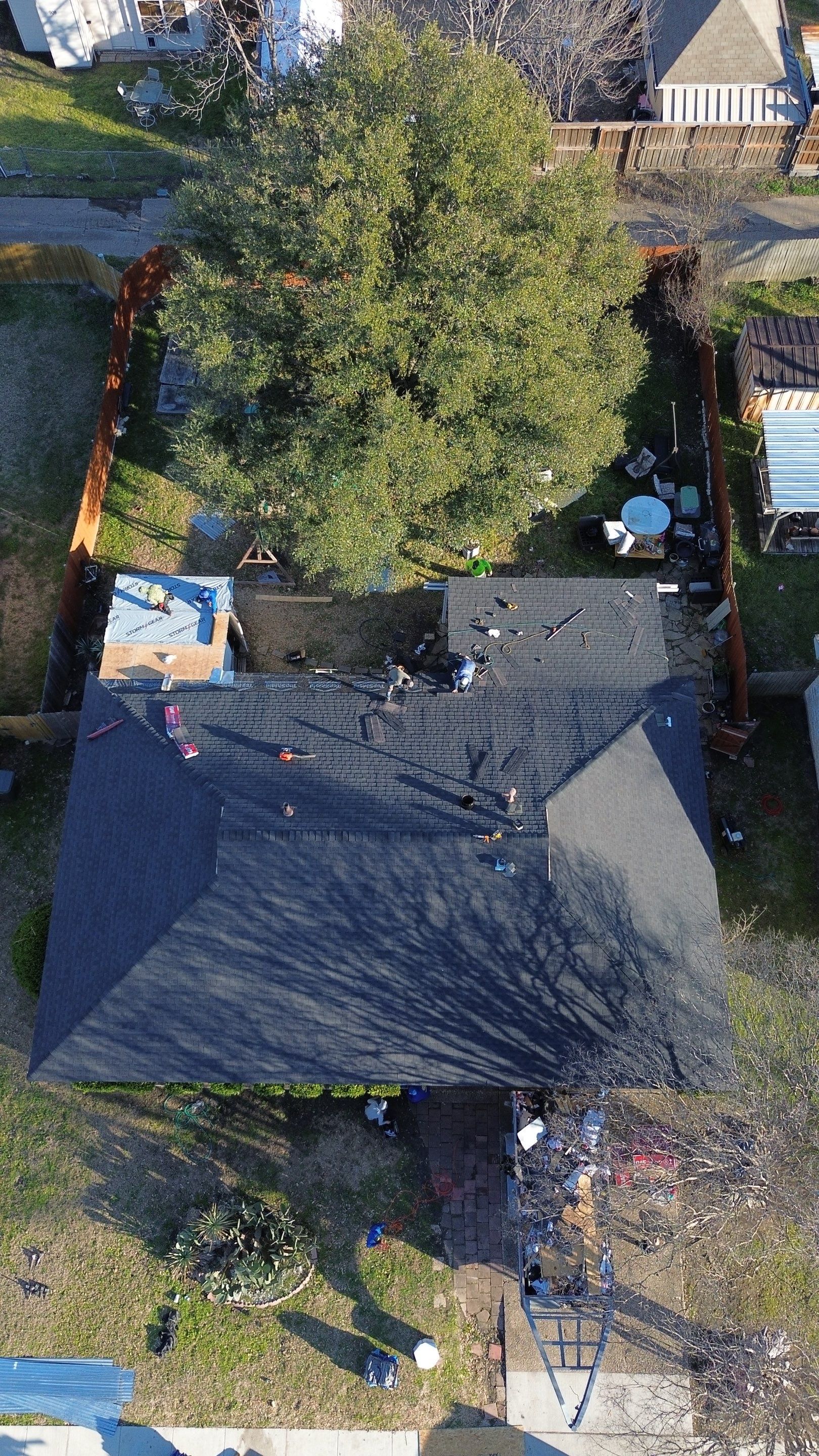 GAF Natural Shadow - Charcoal  by Top Sun Roofing