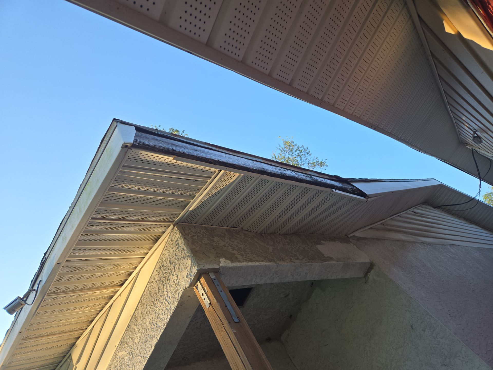 Project in St. Petersburg 33705 by Mitchell Roofing Company LLC 
