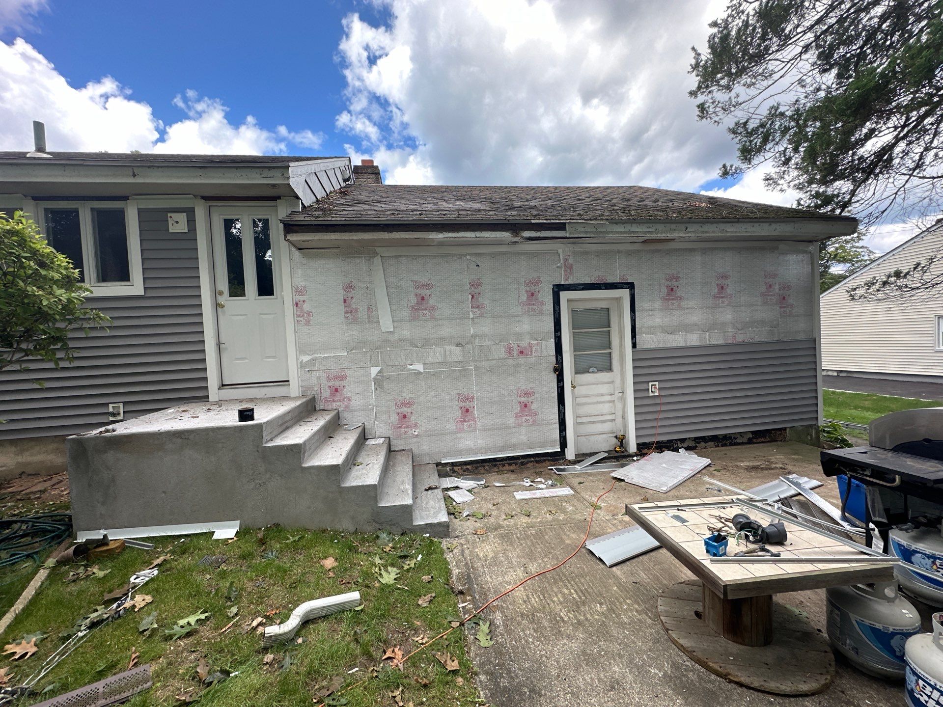Siding Installation using CertainTeed Monogram Vinyl Siding - D4 - Granite Gray by A Plus Exterior