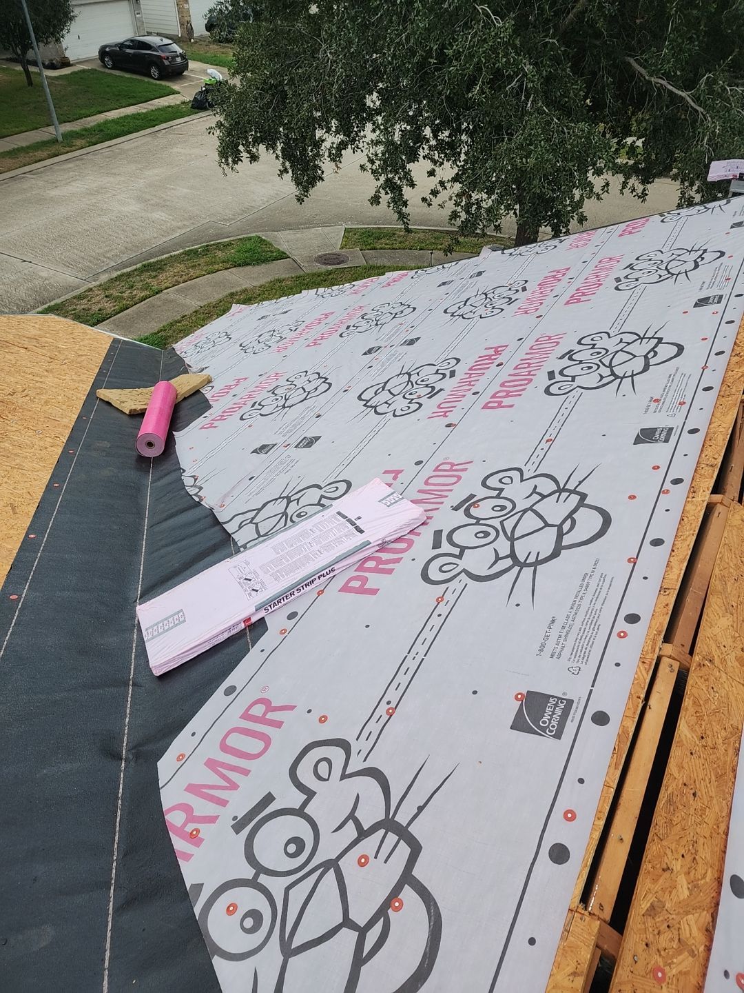 Residential Roofing Installation using Owen's Corning Duration (Lifetime) Shingles by Roof Repair Company