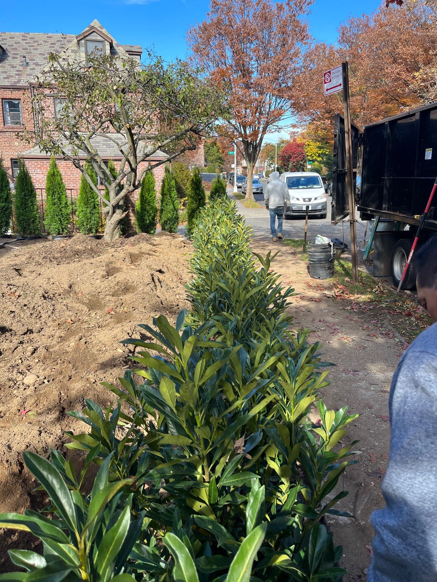 Landscape Design by elegant Lawns