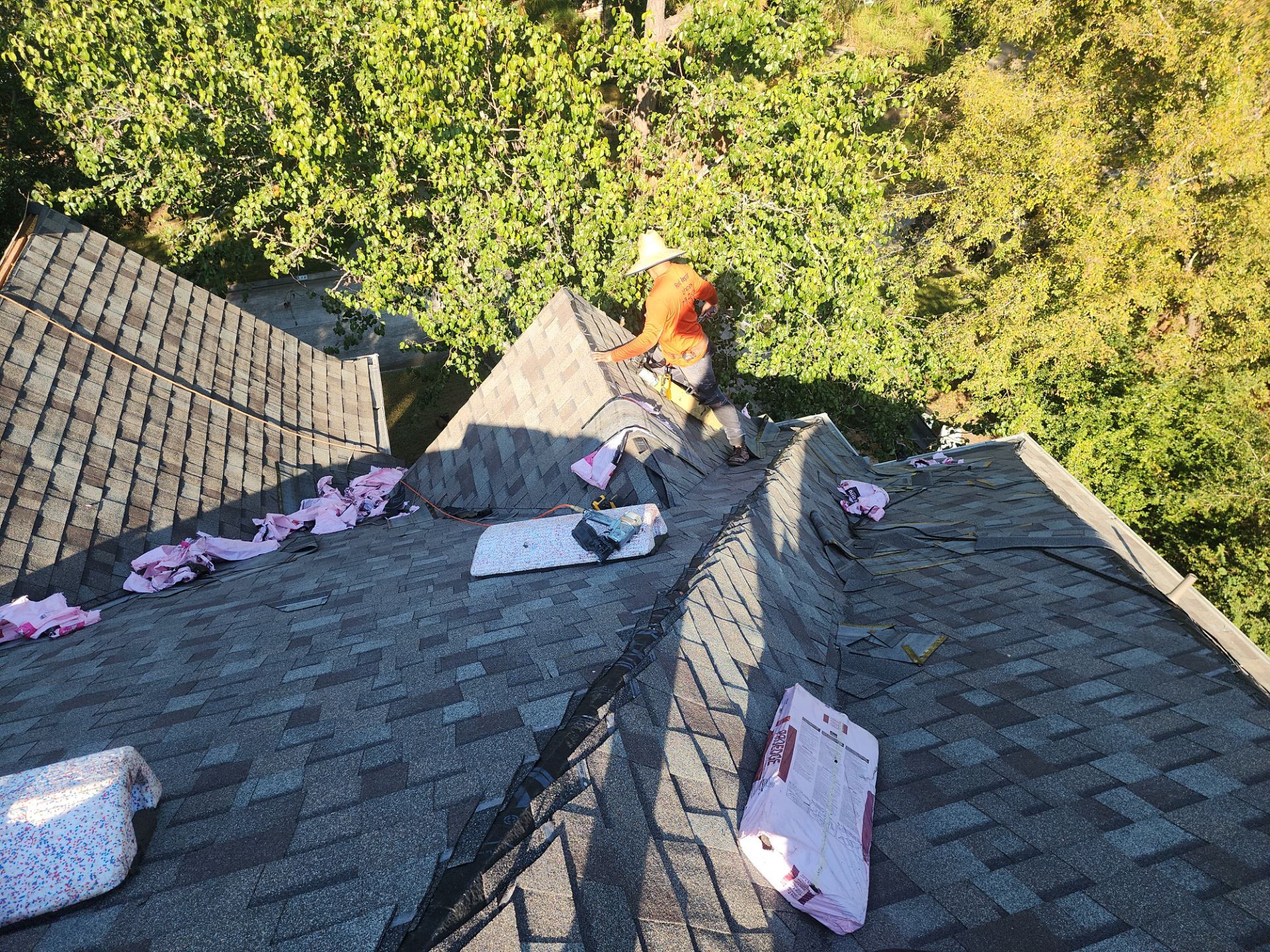 Residential Roofing Installation using Owen's Corning Duration (Lifetime) Shingles by Roof Repair Company