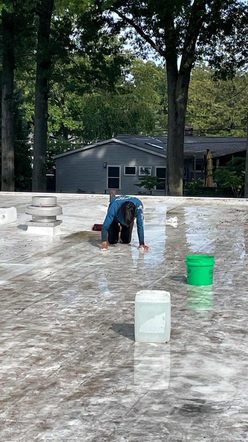 Lakeshore UMC by Absolute Roofing and Construction