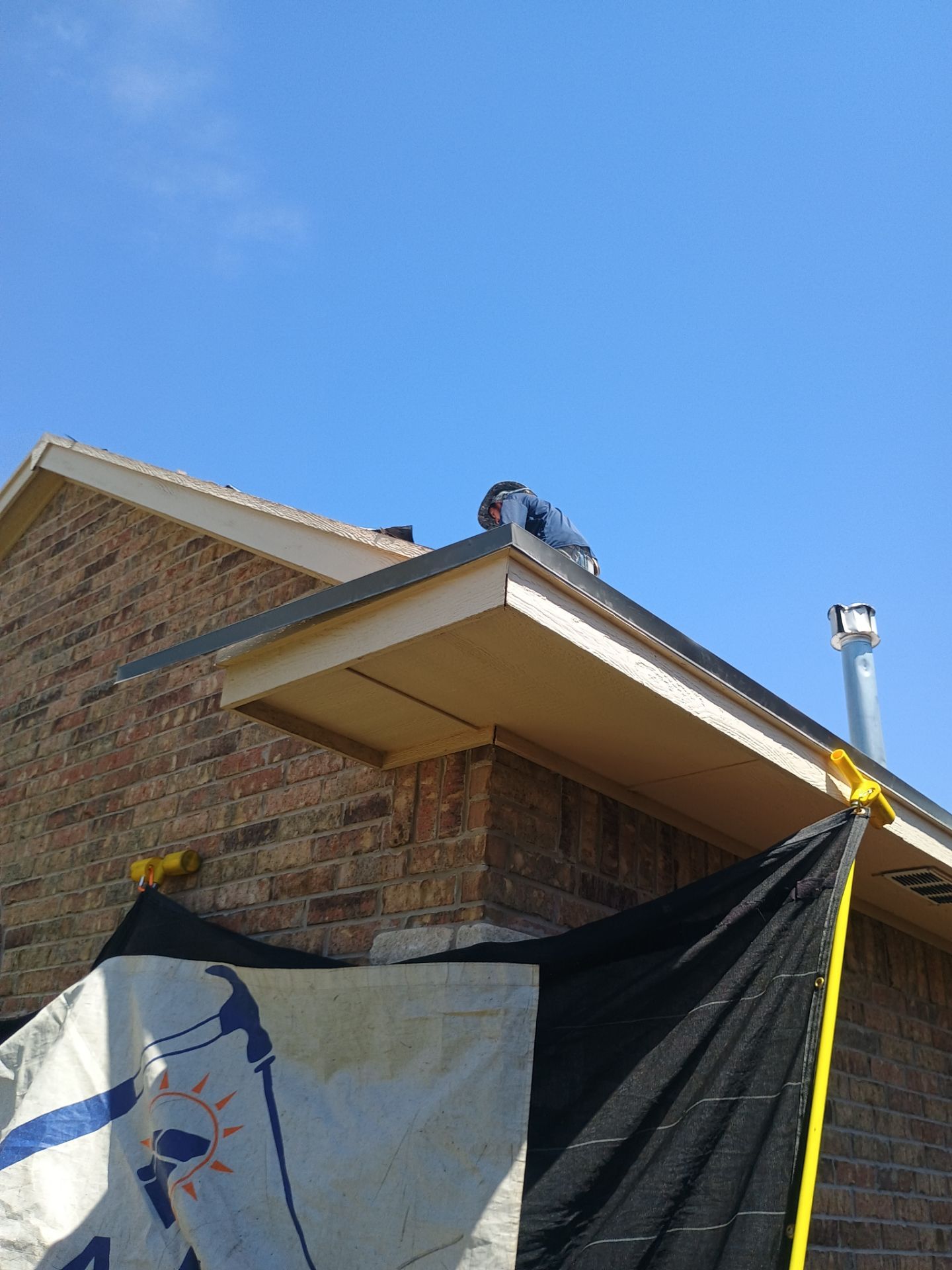 Oklahoma City Full Residential Roof Replacement with GAF Architectural Shingles by BANA Roofing and Solar Supply