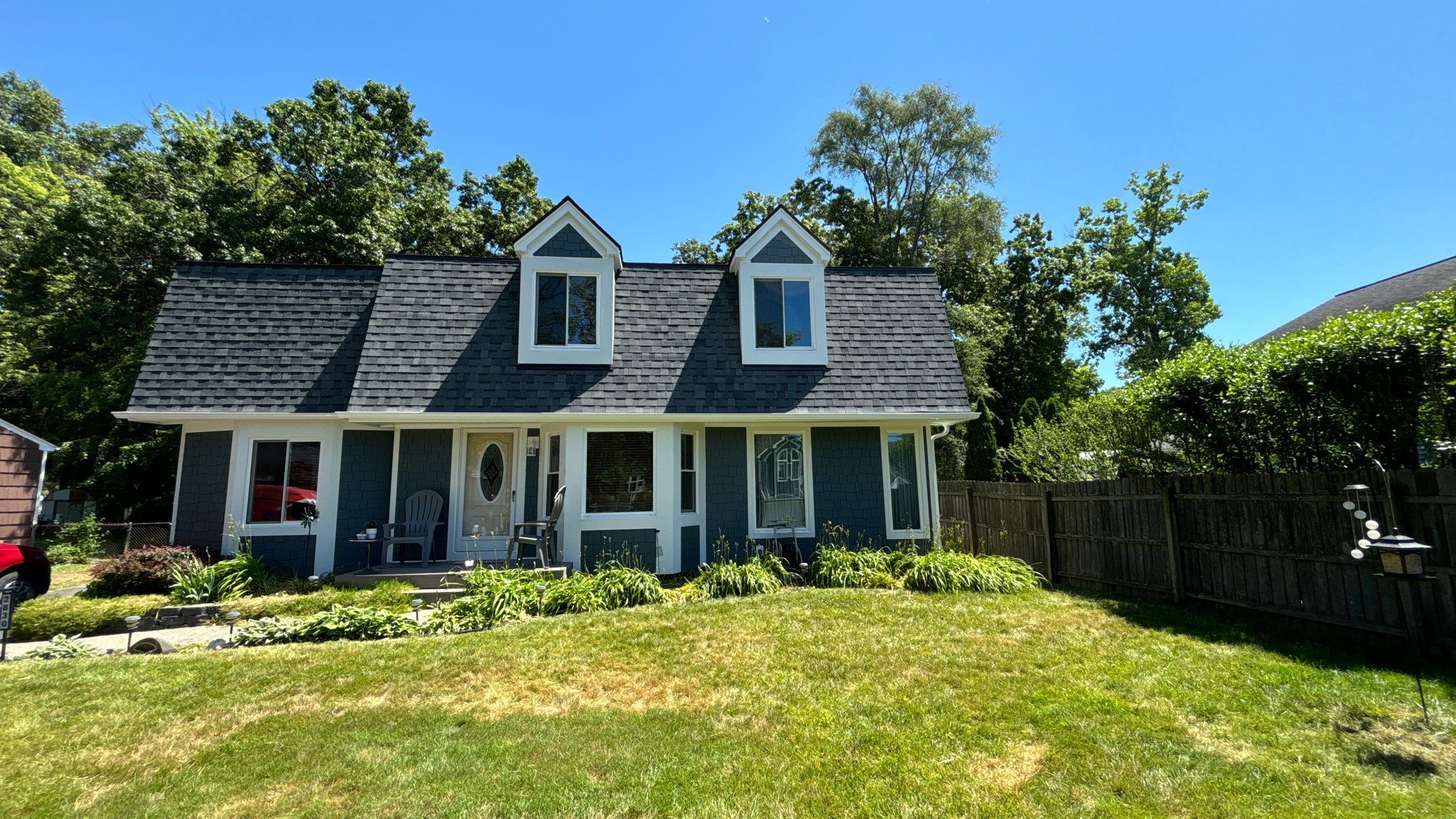 Siding Replacement using Hardie Plank S8 1/4" by 180 Contractors