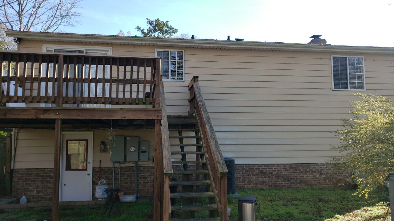 House Wash using cleaner by Power Wash Masters LLC