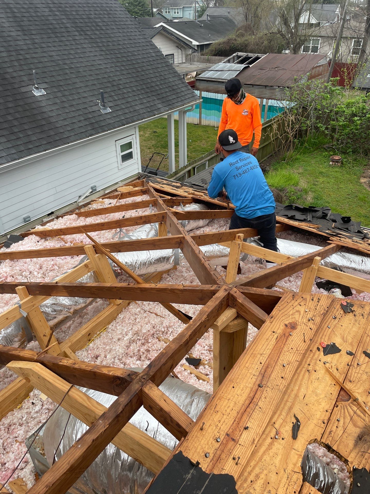 Roof Replacement Houston by Roof Repair Company
