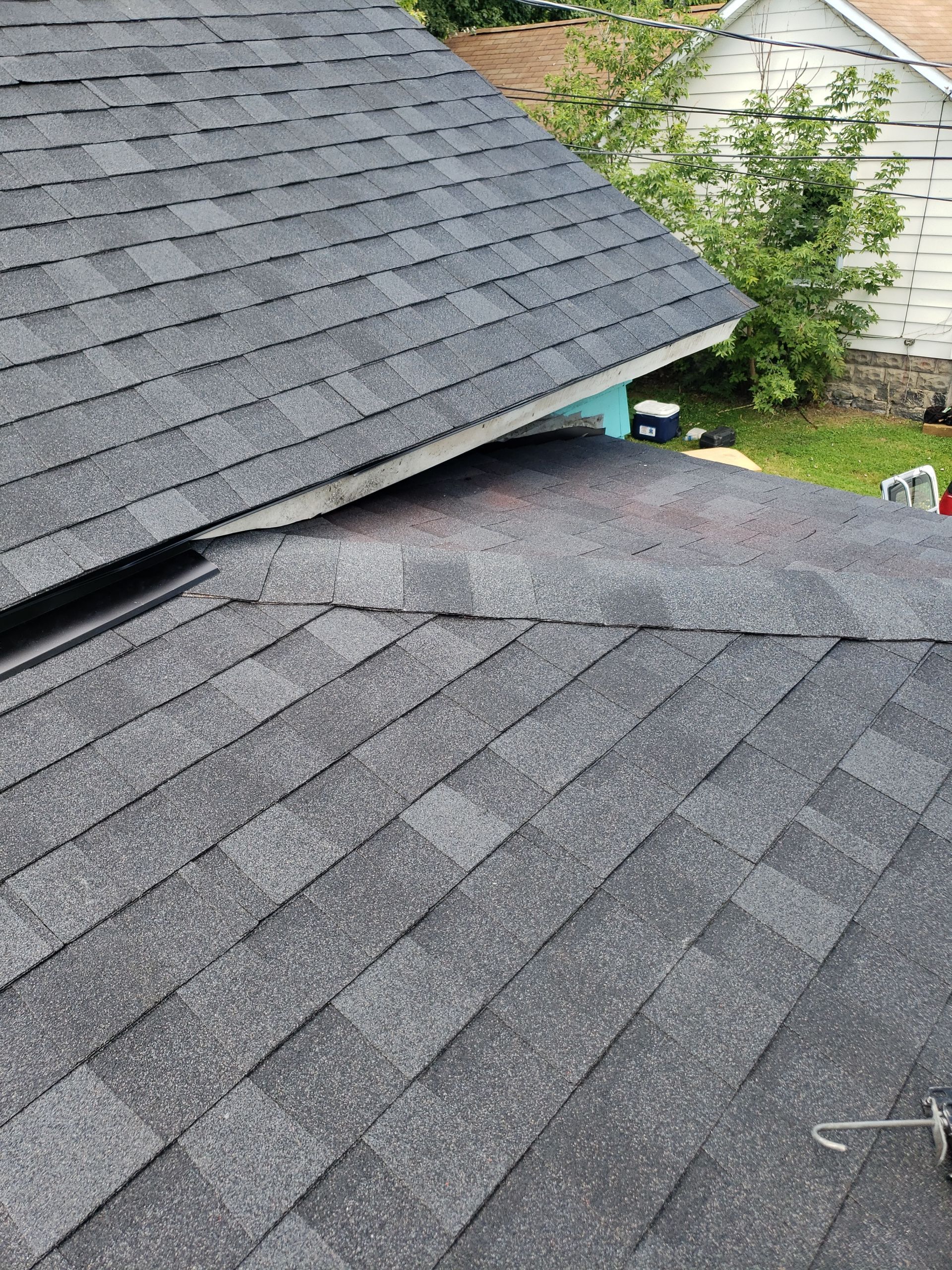 ATLAS PINNACLE COLOR: PRISTINE SCHOTCHGARD BLACK SHADOW DRIP EDGE: BLACK by Eagle Eye Roofing