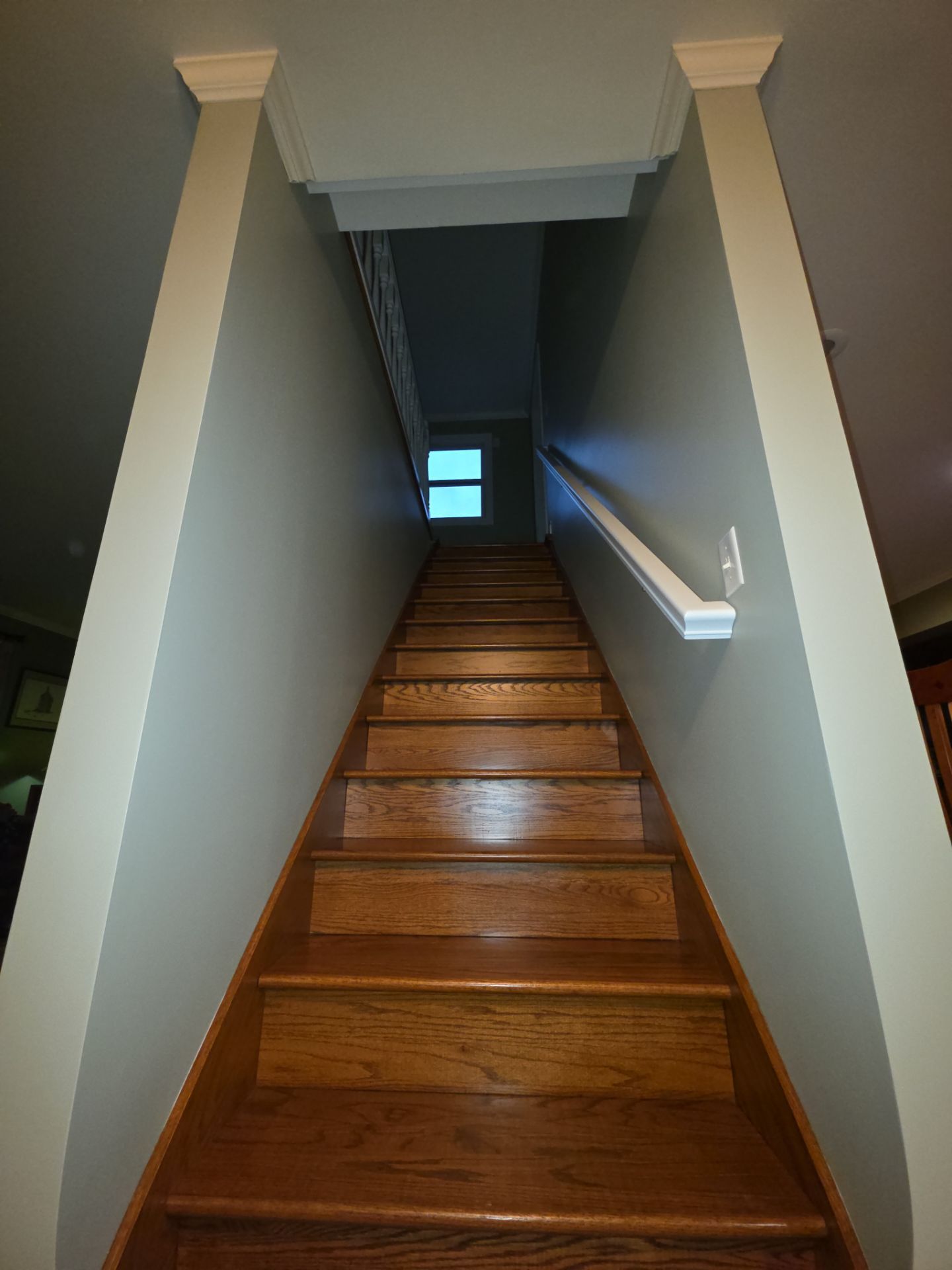 Interior Repaint & Trim Refinishing – Spring Lake, Michigan by Gordon Painting