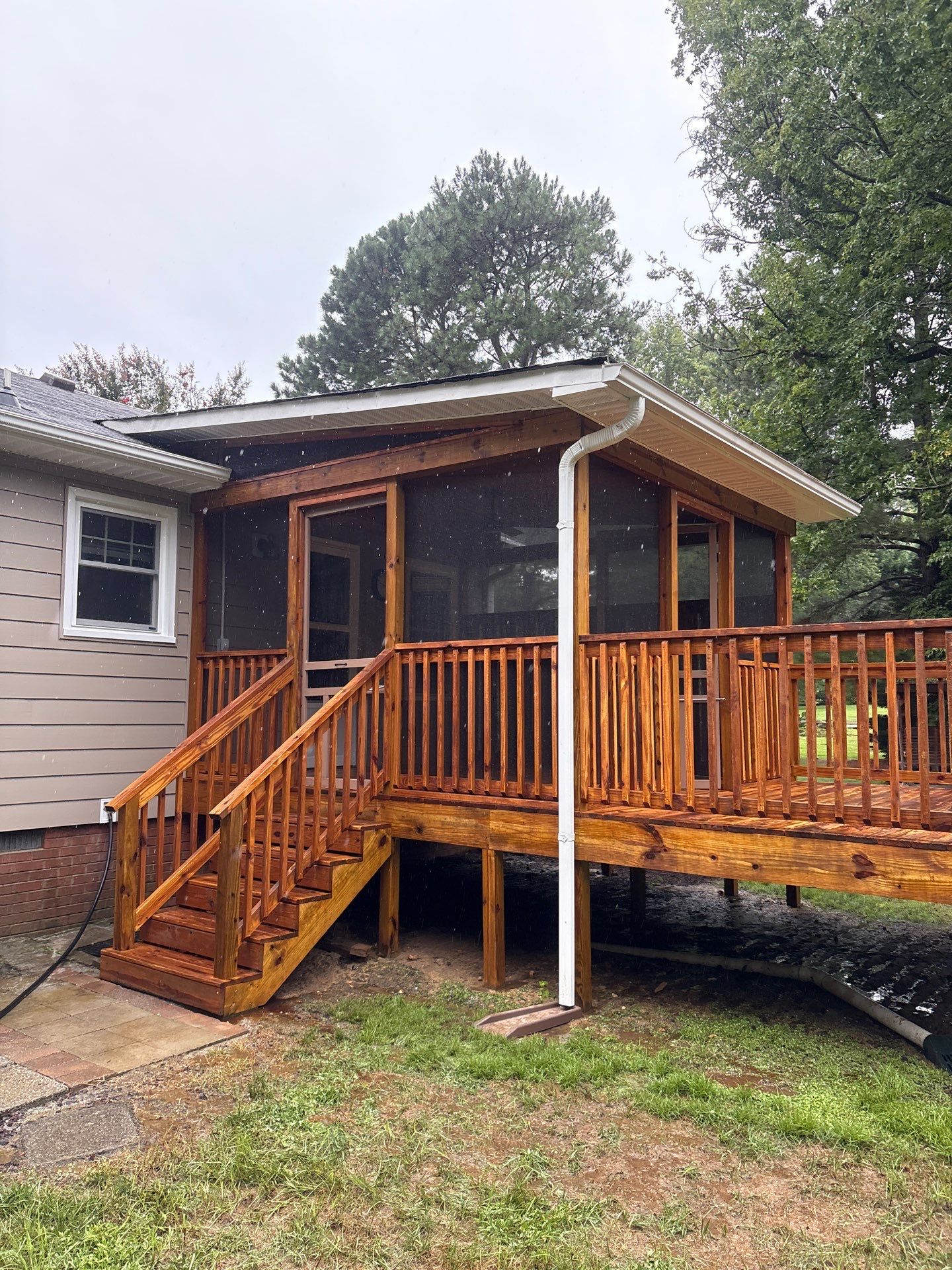 Wood Deck using Wood Sealant by DuraSeal