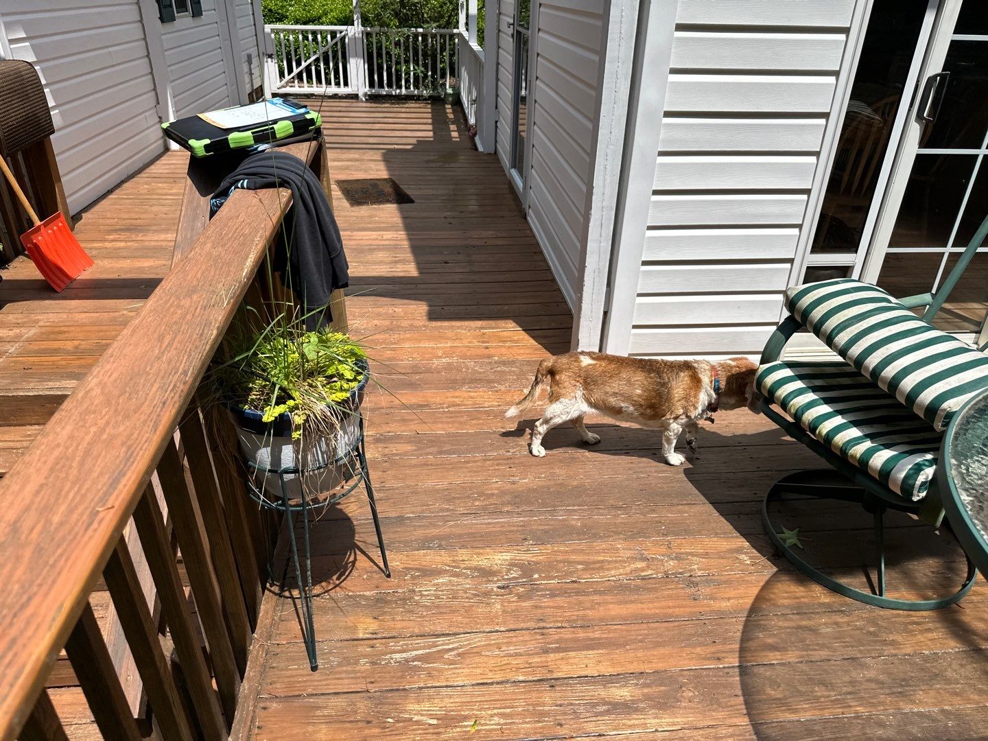 Weathered Deck using Wood Sealant by DuraSeal