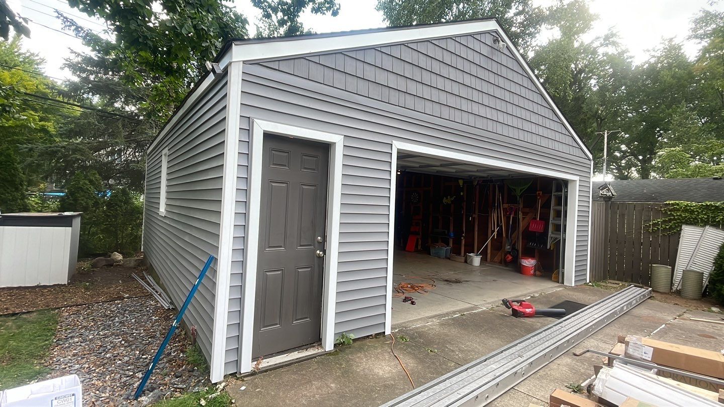 Siding Replacement using CertainTeed Restoration Classis D4 by 180 Contractors