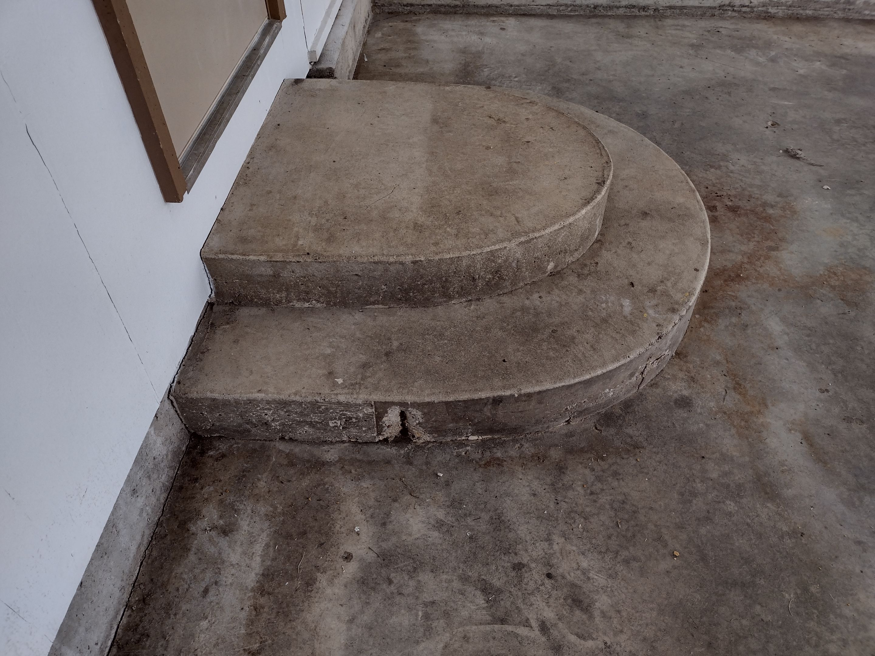 Garage using Silver Creek by Select Painting, Coatings & Garage Cabinets