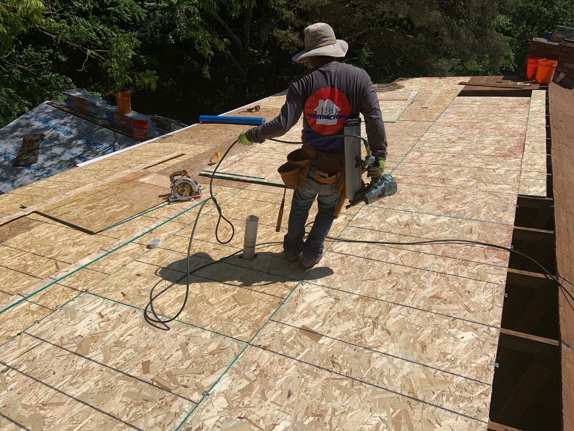 Roof Replacement using CertainTeed Landmark by 180 Contractors