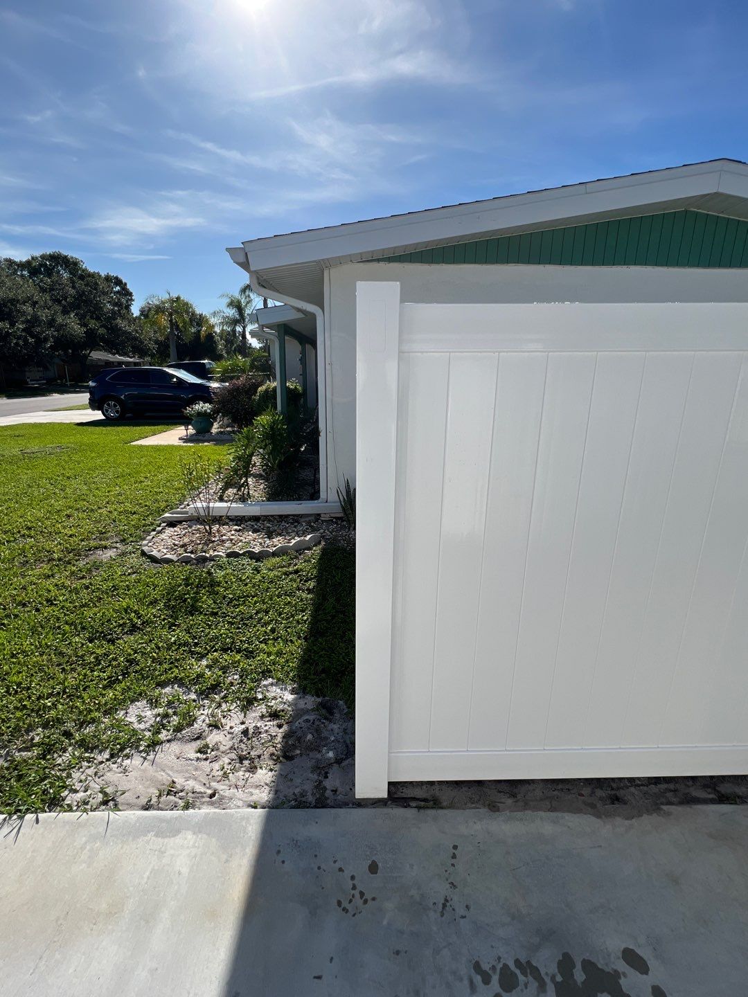 Sarasota, FL 6ft. Tall White Vinyl Privacy Fence  by Asap fence and gates, LLC