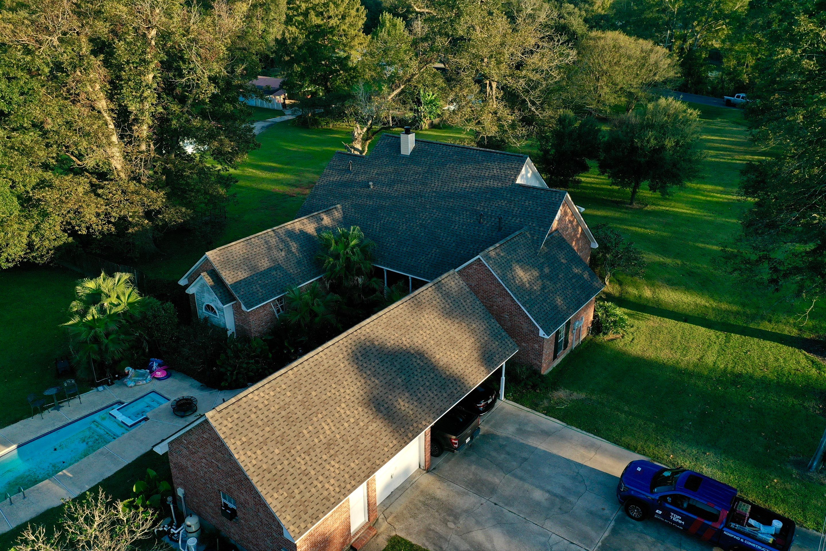 Atlas Pinnacle Pristine Weathered Shadow by Top Team Roofing & Construction