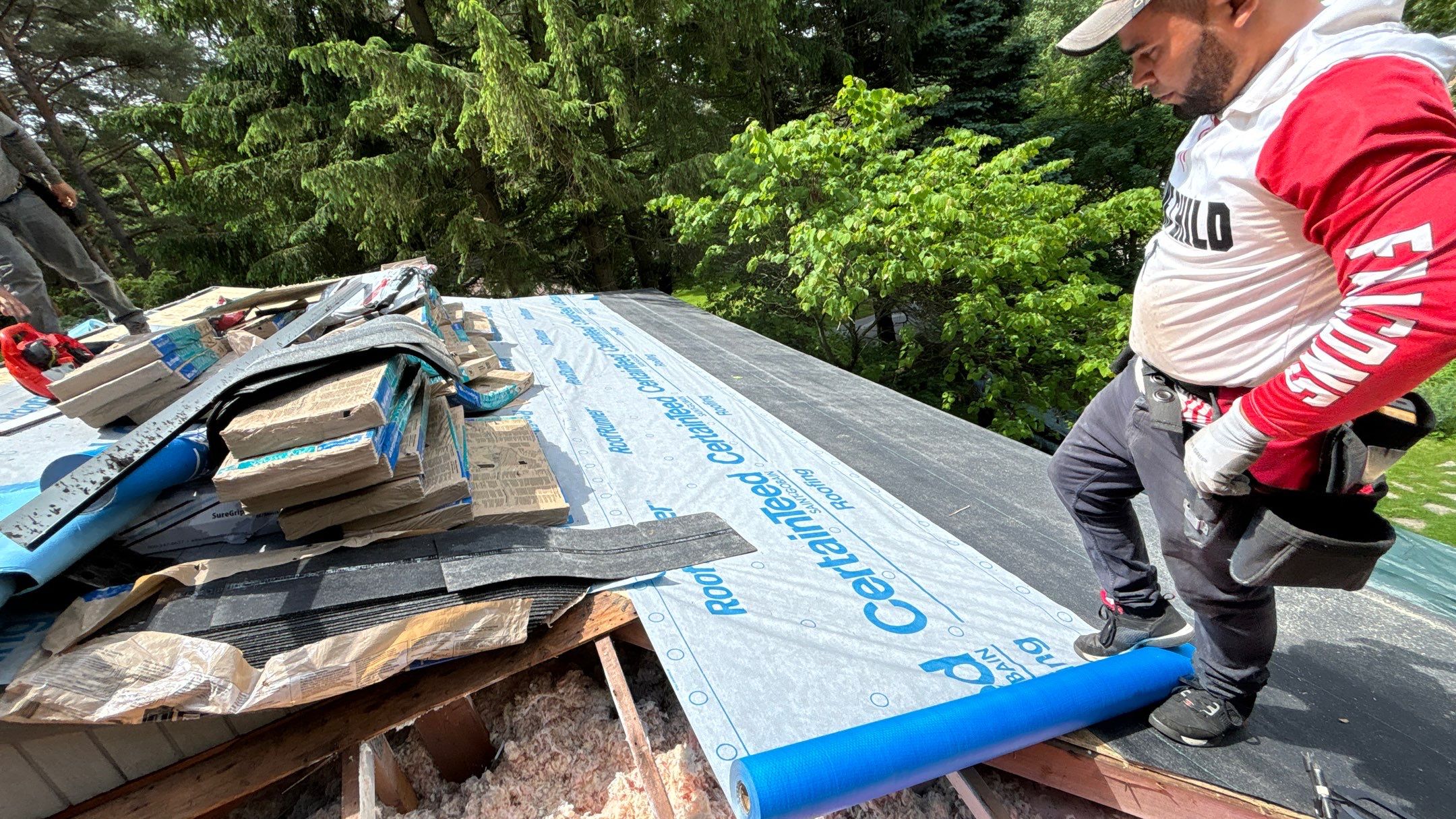 Roof Replacement using CertainTeed Landmark by 180 Contractors