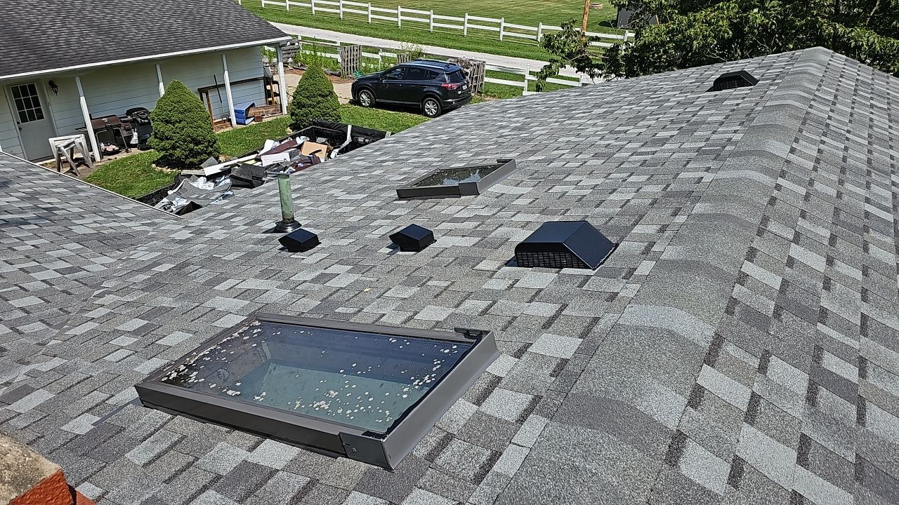 ATLAS PINNACLE COLOR: COASTAL GRANITE by Eagle Eye Roofing