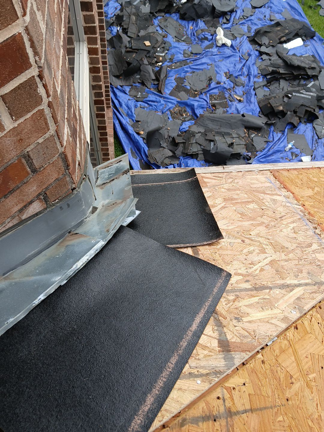 Residential Roofing Installation using Owen's Corning Duration (Lifetime) Shingles by Roof Repair Company